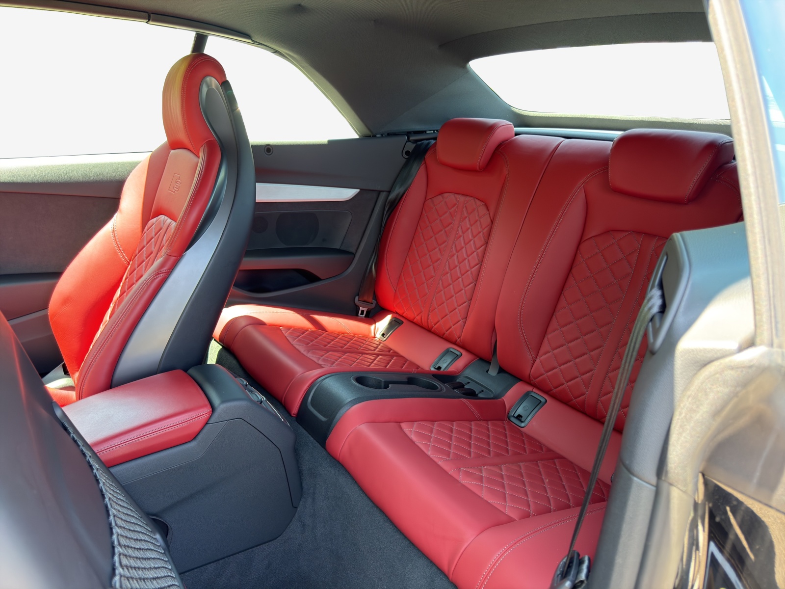 AUDI S5 Cabriolet 3.0 TFSI quattro tiptronic-image-11