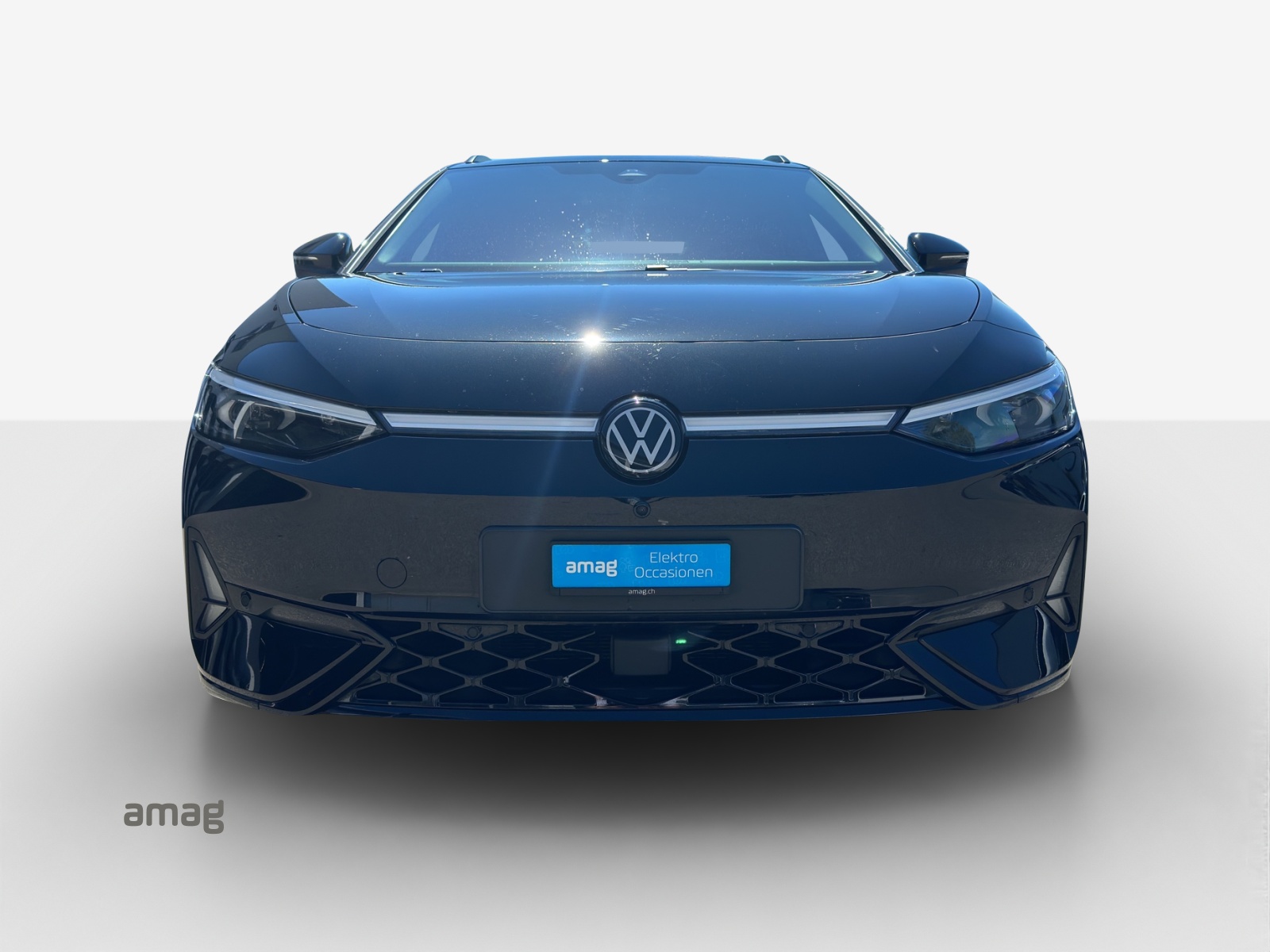 VW ID.7 Tourer GTX 86 kWh GTX 4 Motion-image-7