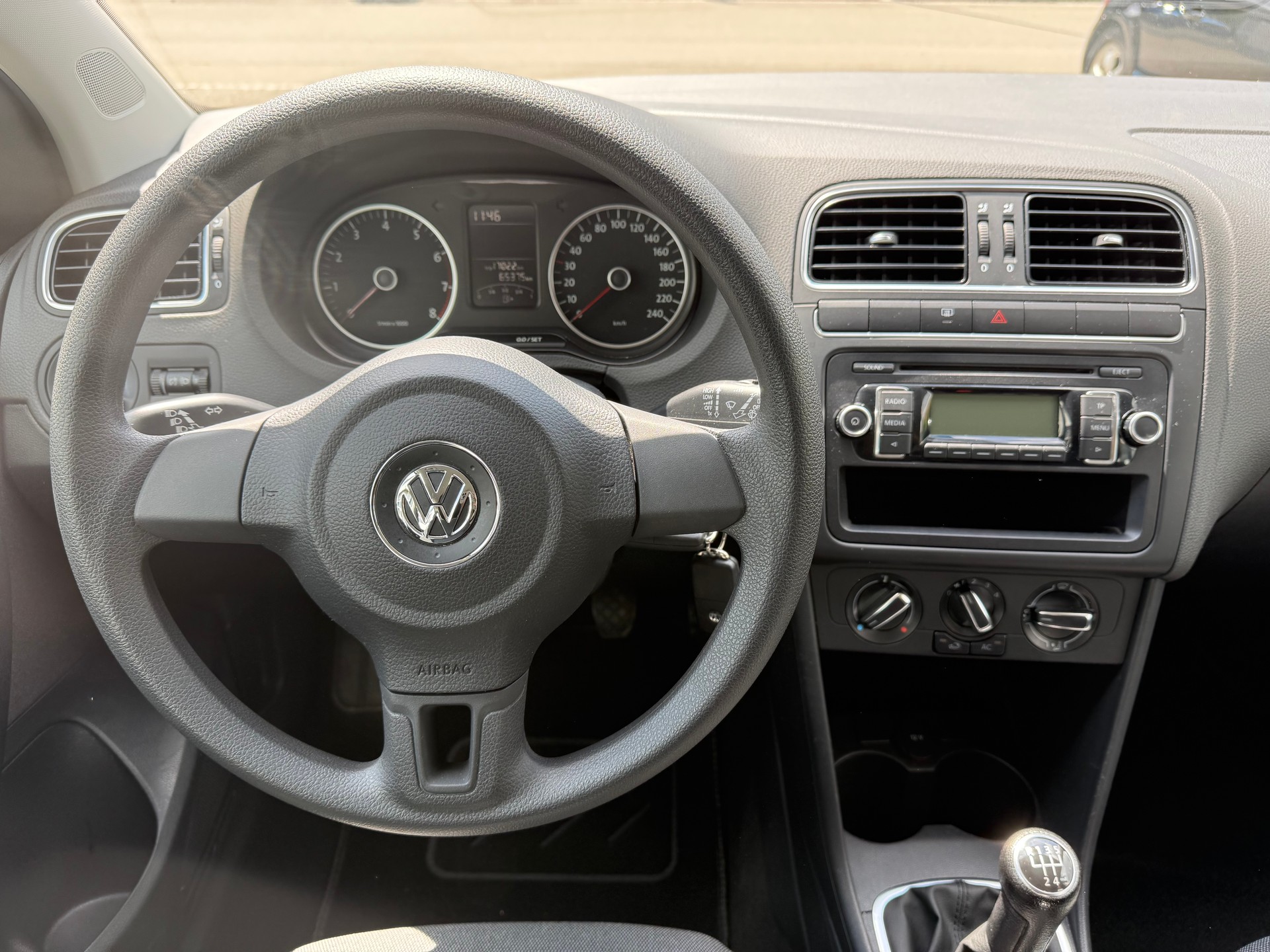 VW Polo 1.4 16V Comfortline-image-11