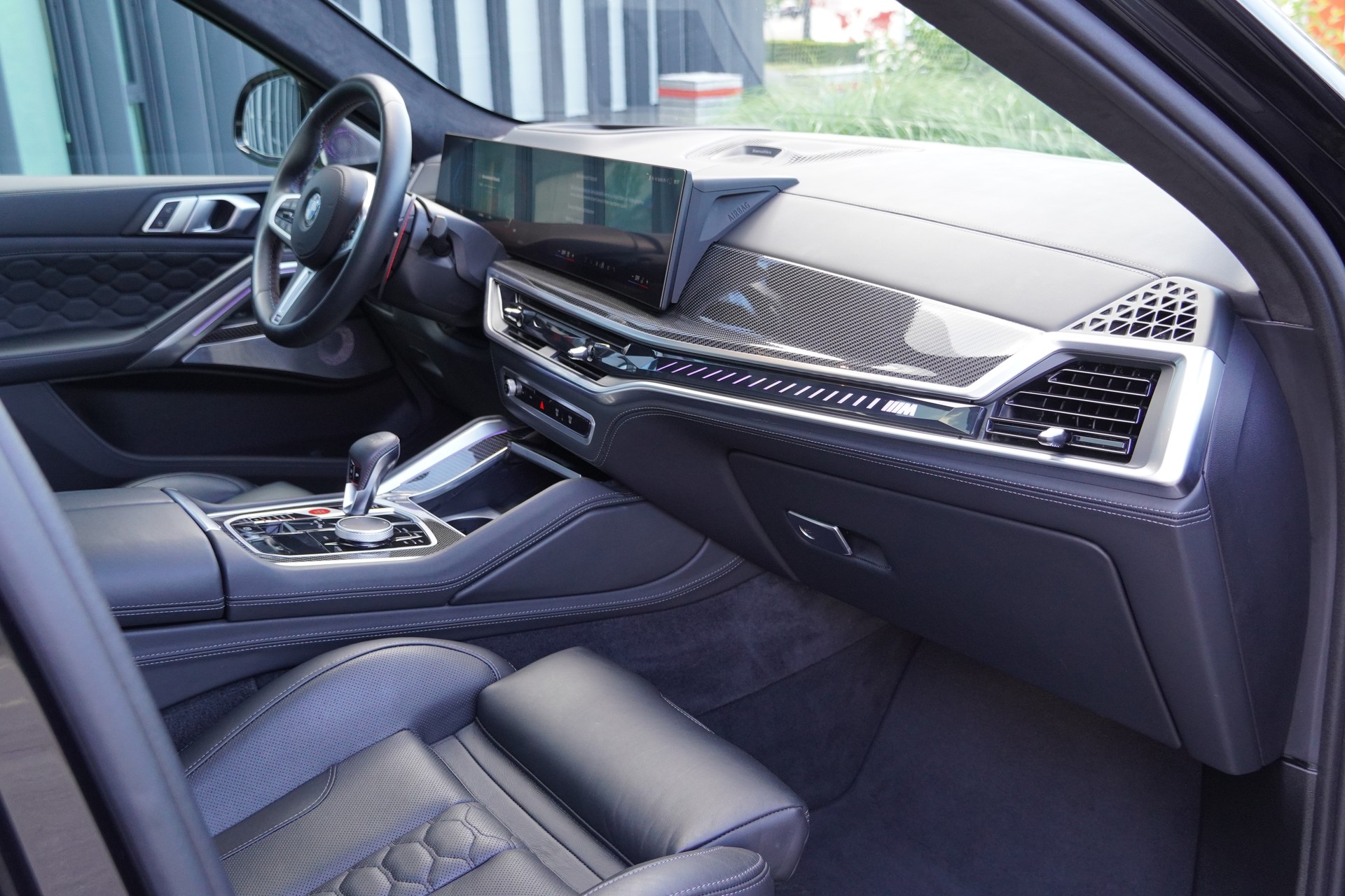 BMW X6M Steptronic M Competition-image-8
