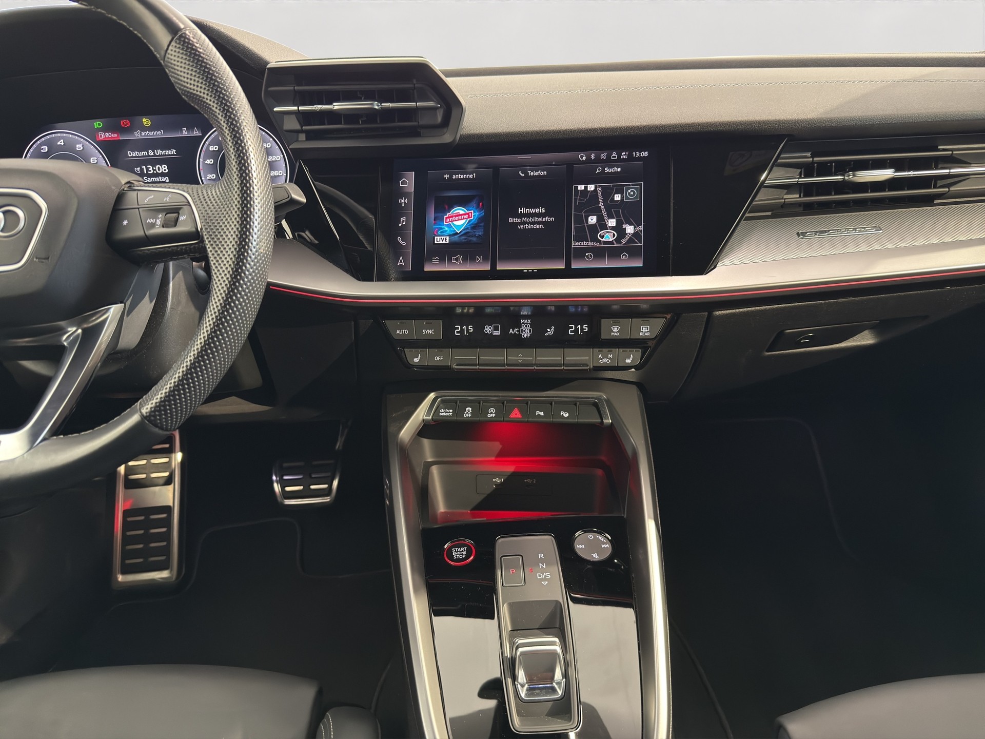 AUDI S3 Sportback 2.0 TFSI quattro S-tronic-image-8