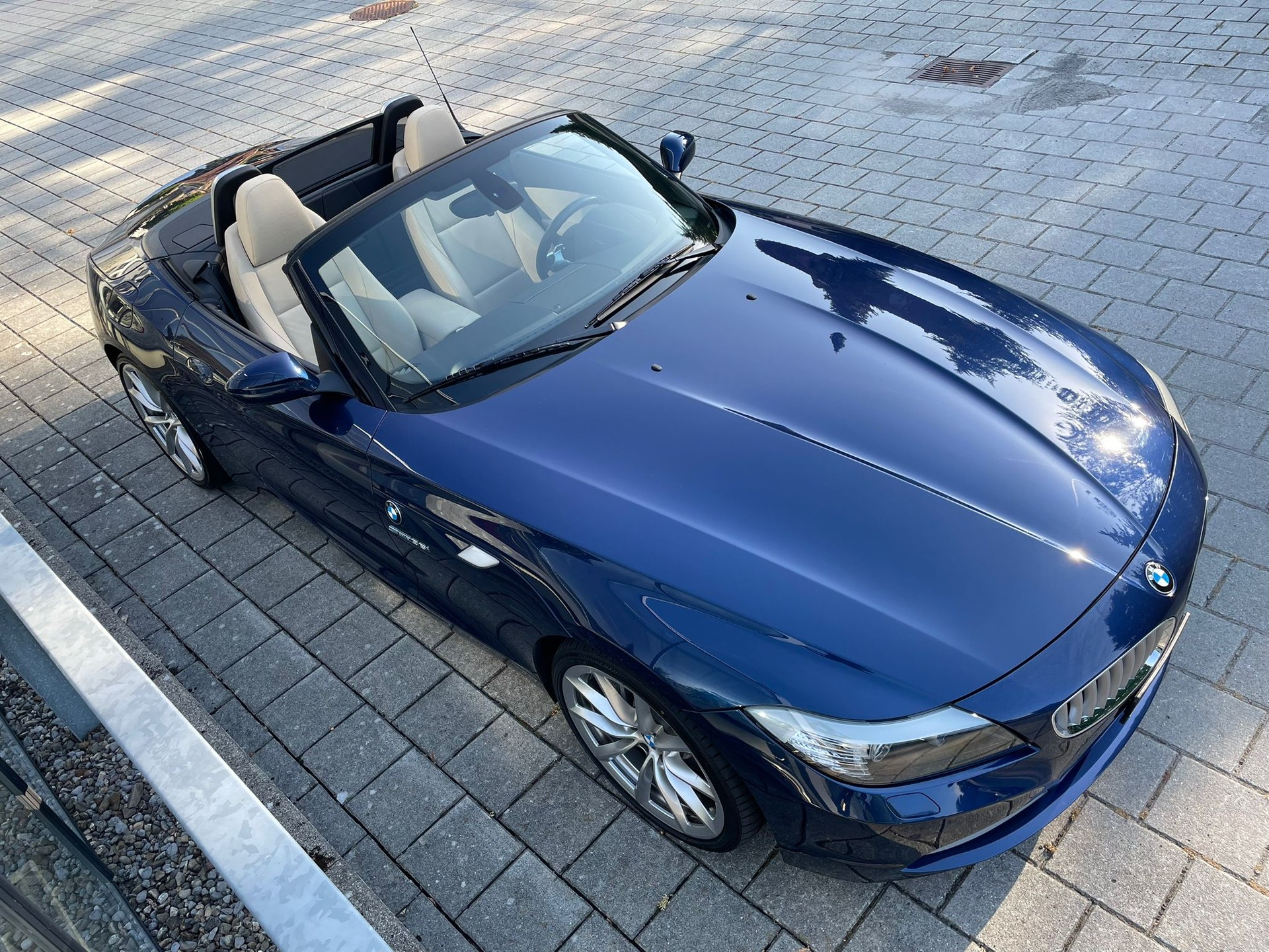 BMW Z4 sDrive35i DKG-image-1