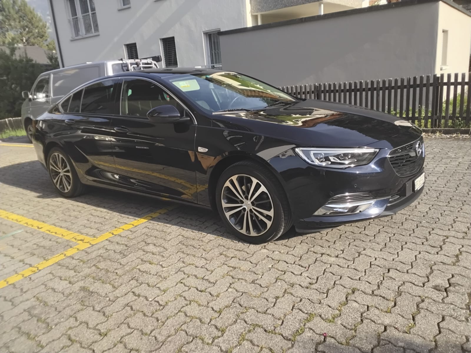 OPEL INSIGNIA-image-0