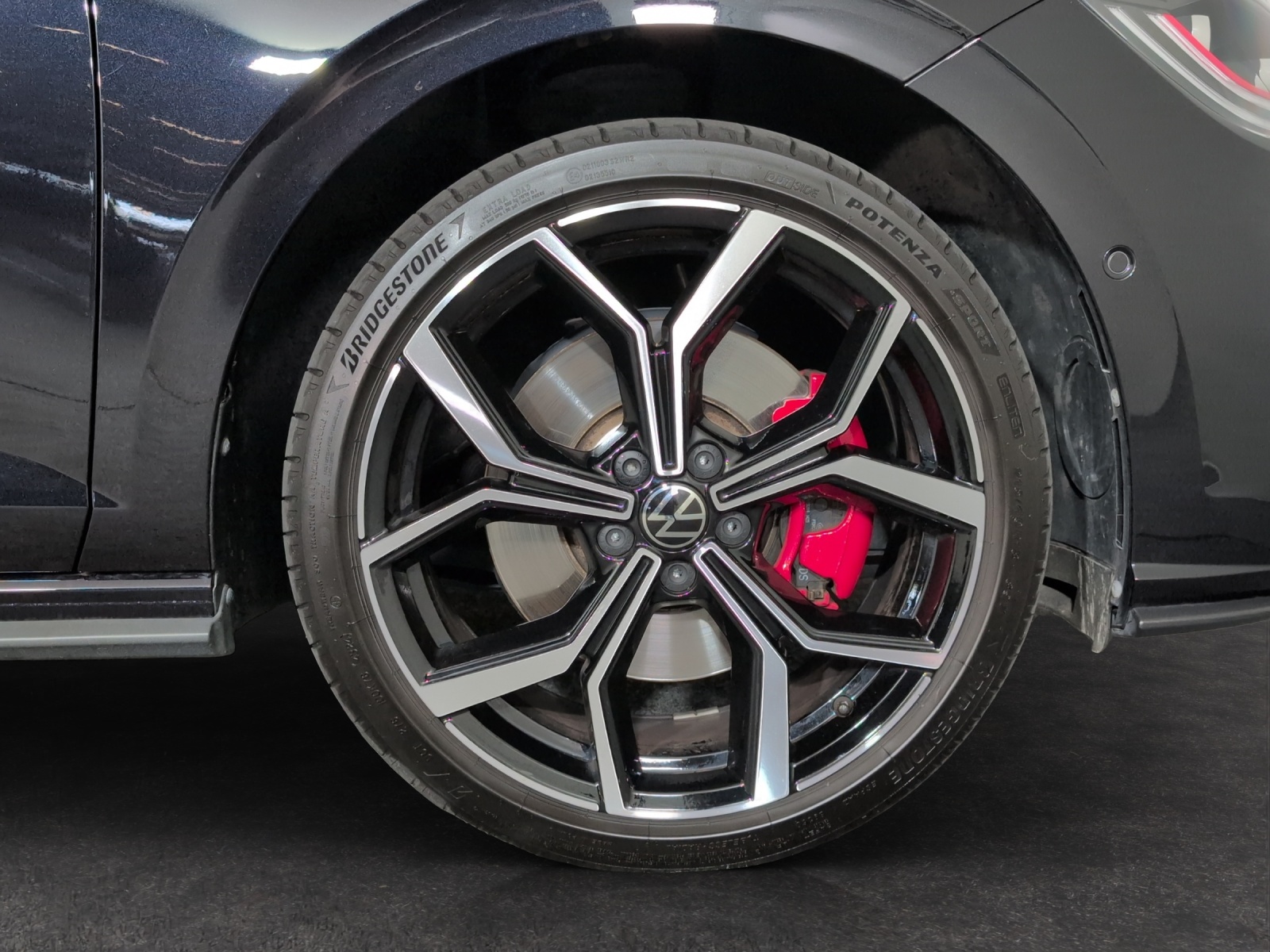 VW Polo 2.0 TSI GTI United DSG-image-4