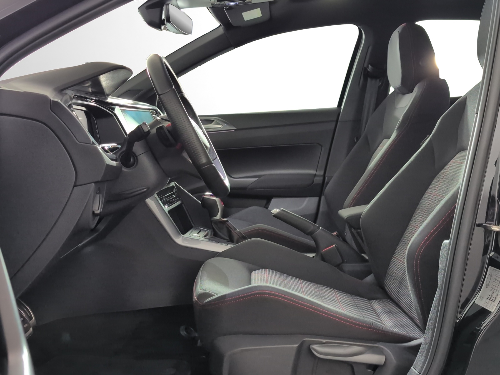VW Polo 2.0 TSI GTI United DSG-image-5