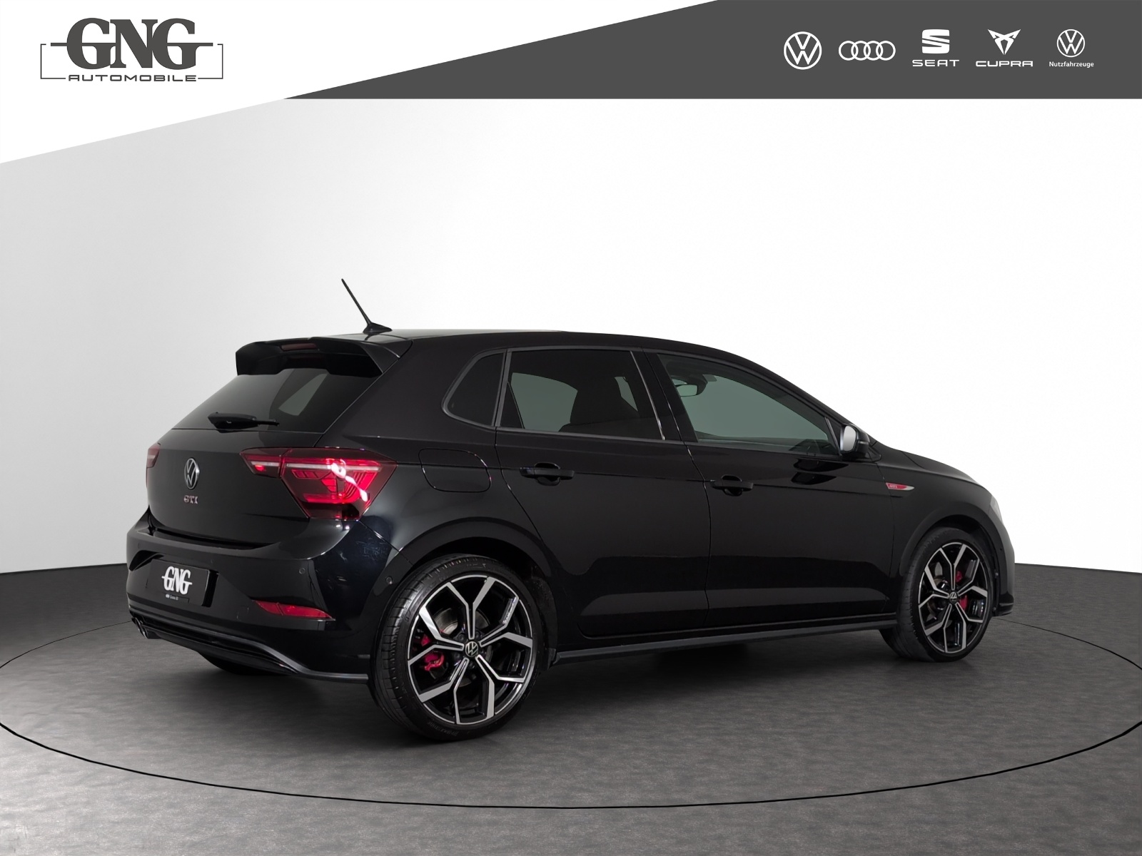 VW Polo 2.0 TSI GTI United DSG-image-2