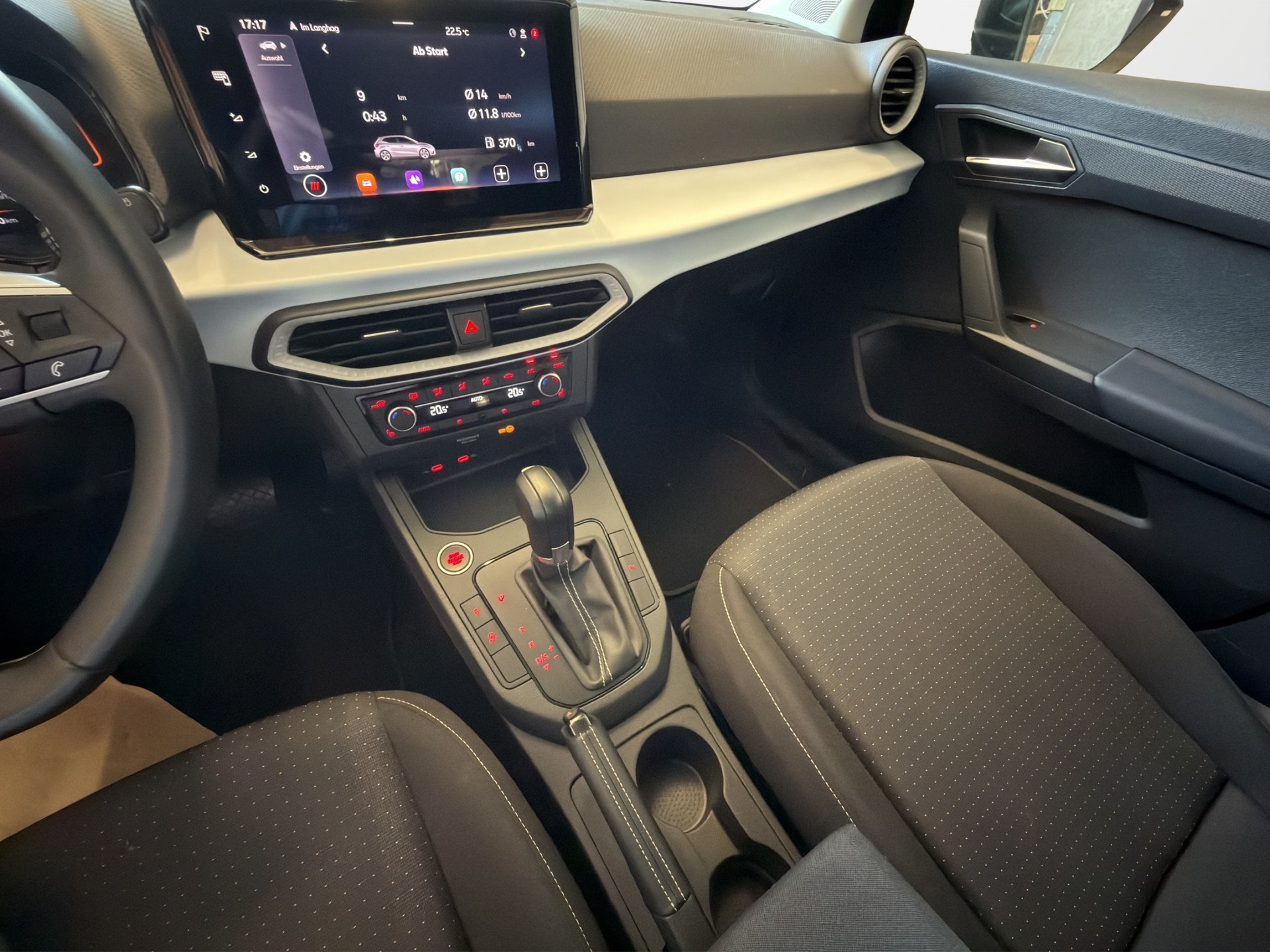 SEAT Ibiza 1.0 TSI 110 Style DSG-image-17