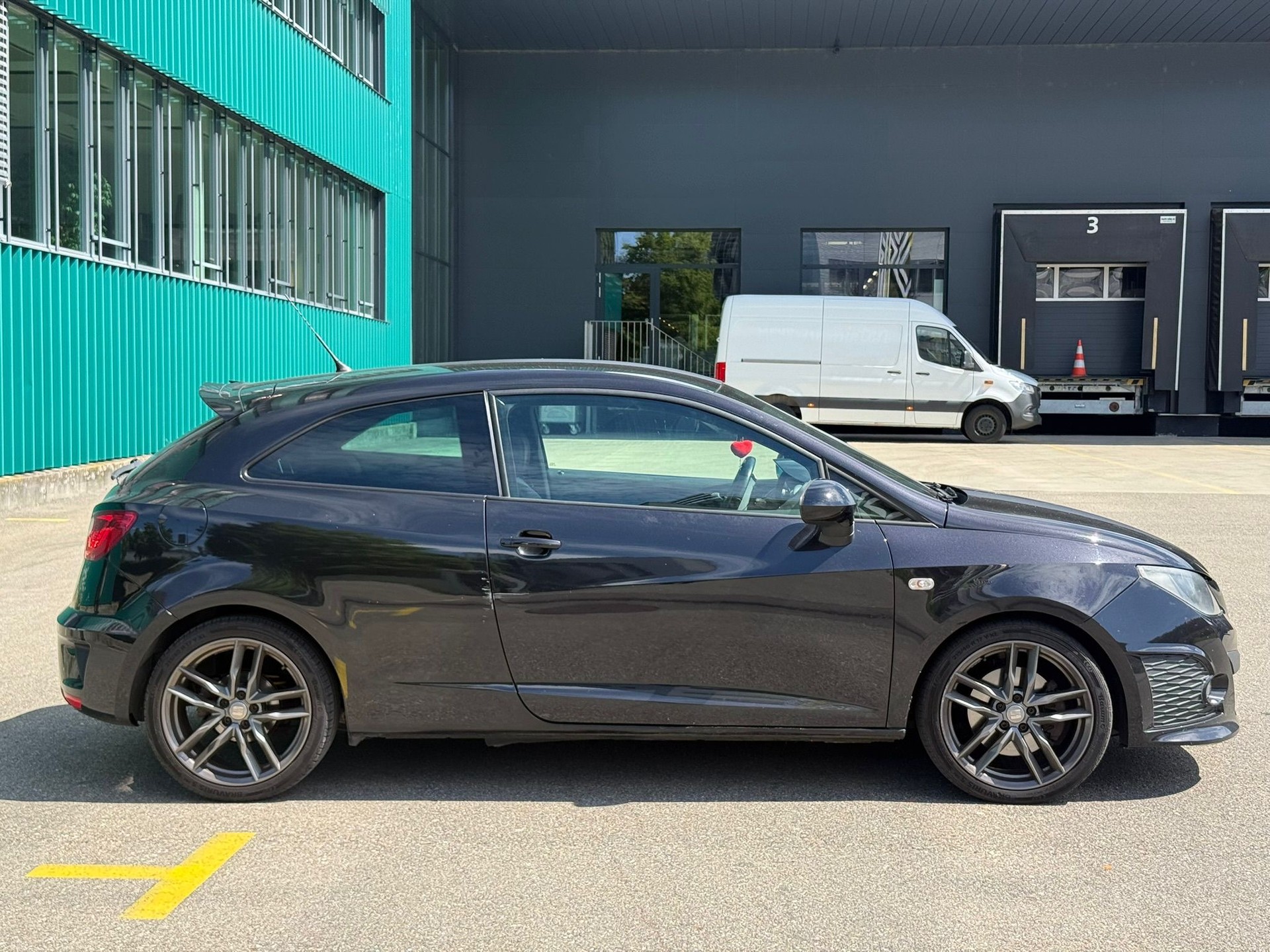 SEAT Ibiza SC 1.4 TSI Cupra R210 Swiss Racing DSG-image-7