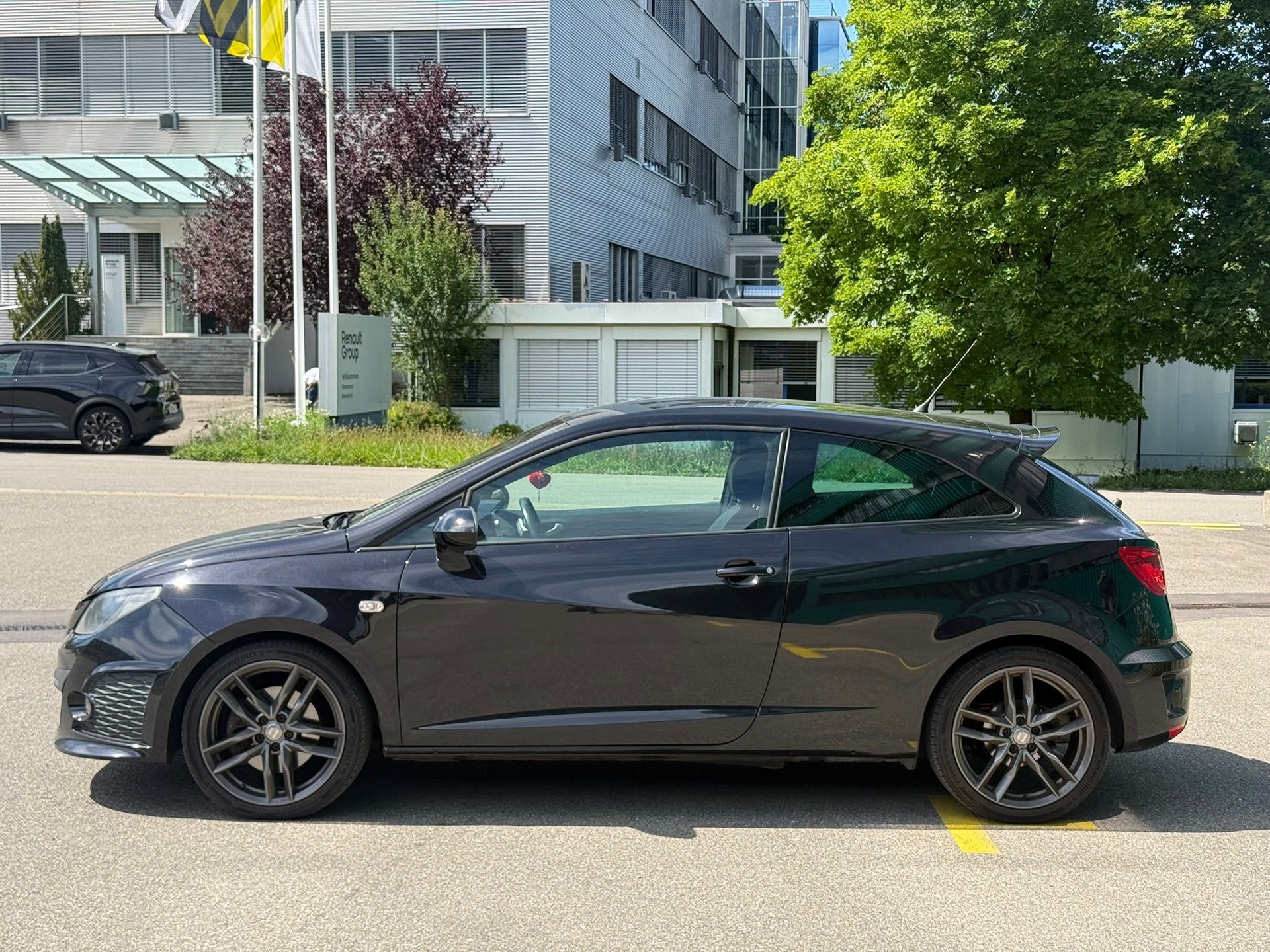 SEAT Ibiza SC 1.4 TSI Cupra R210 Swiss Racing DSG-image-4