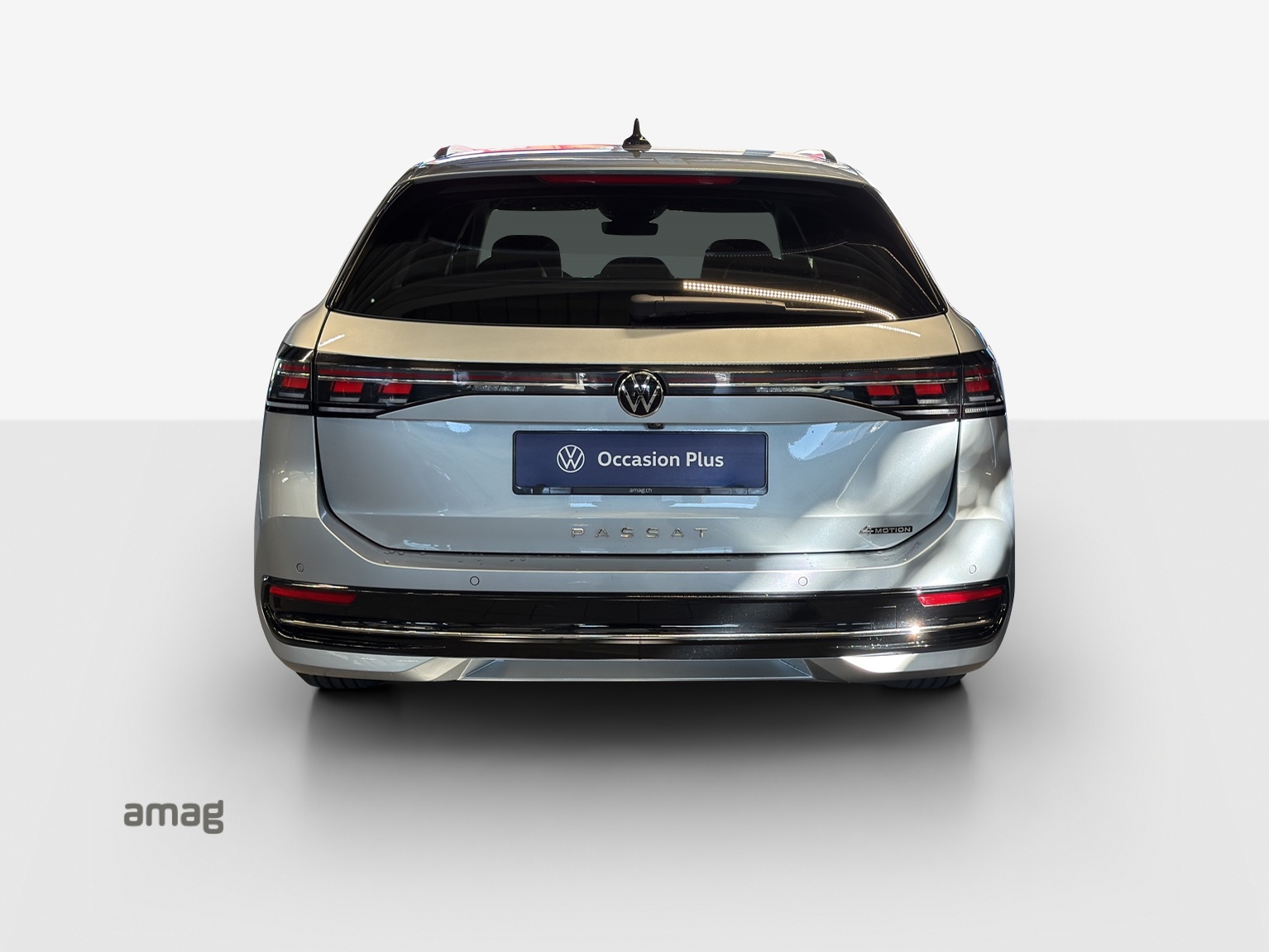 VW Passat Variant 2.0 TDI evo Elegance 4 Motion DSG-image-3
