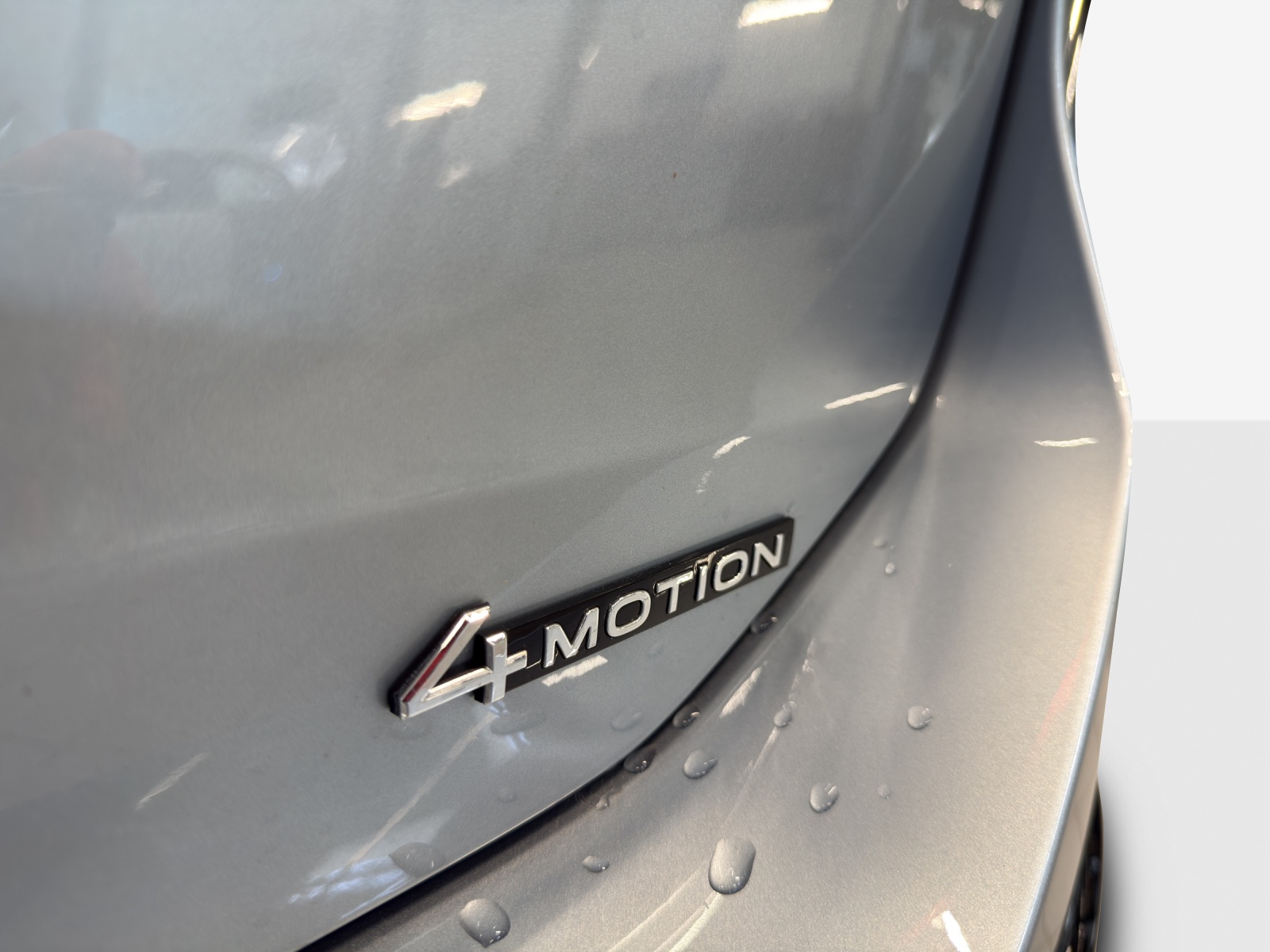 VW Passat Variant 2.0 TDI evo Elegance 4 Motion DSG-image-14