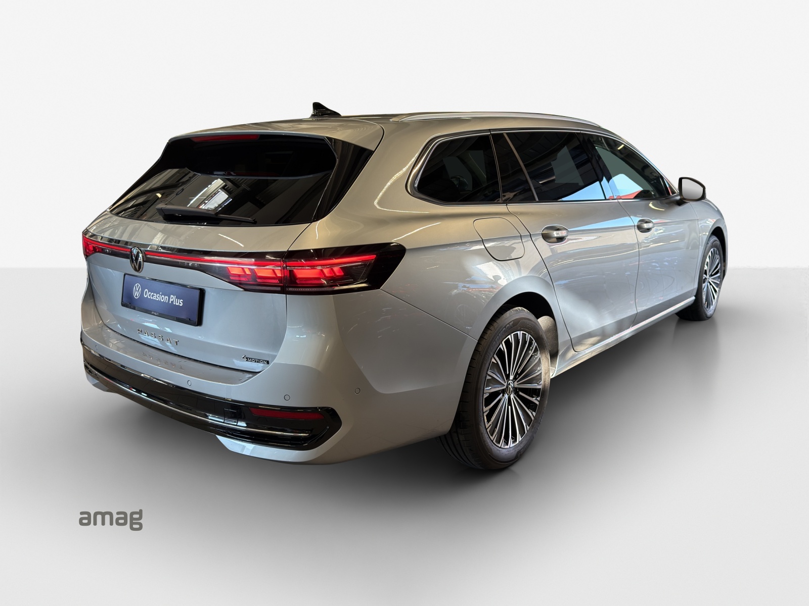 VW Passat Variant 2.0 TDI evo Elegance 4 Motion DSG-image-4