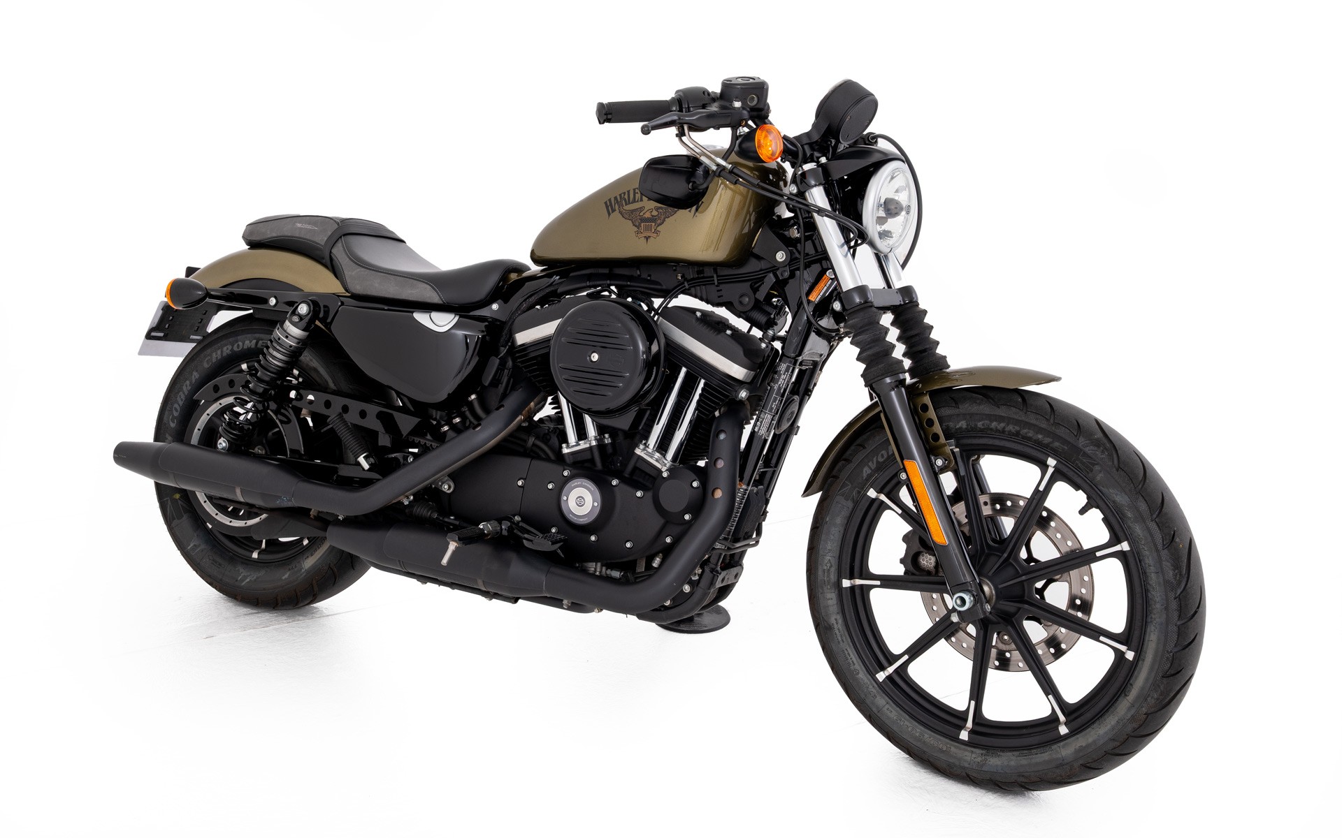 HARLEY-DAVIDSON XL 883 N Sportster Iron ABS