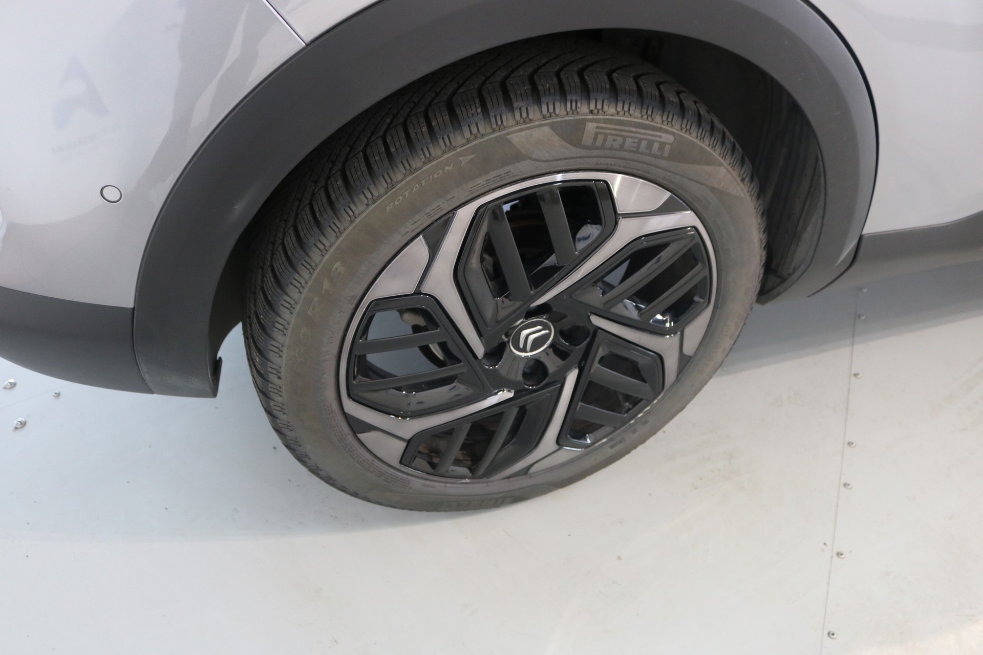CITROEN C4 Shine EAT8-image-31