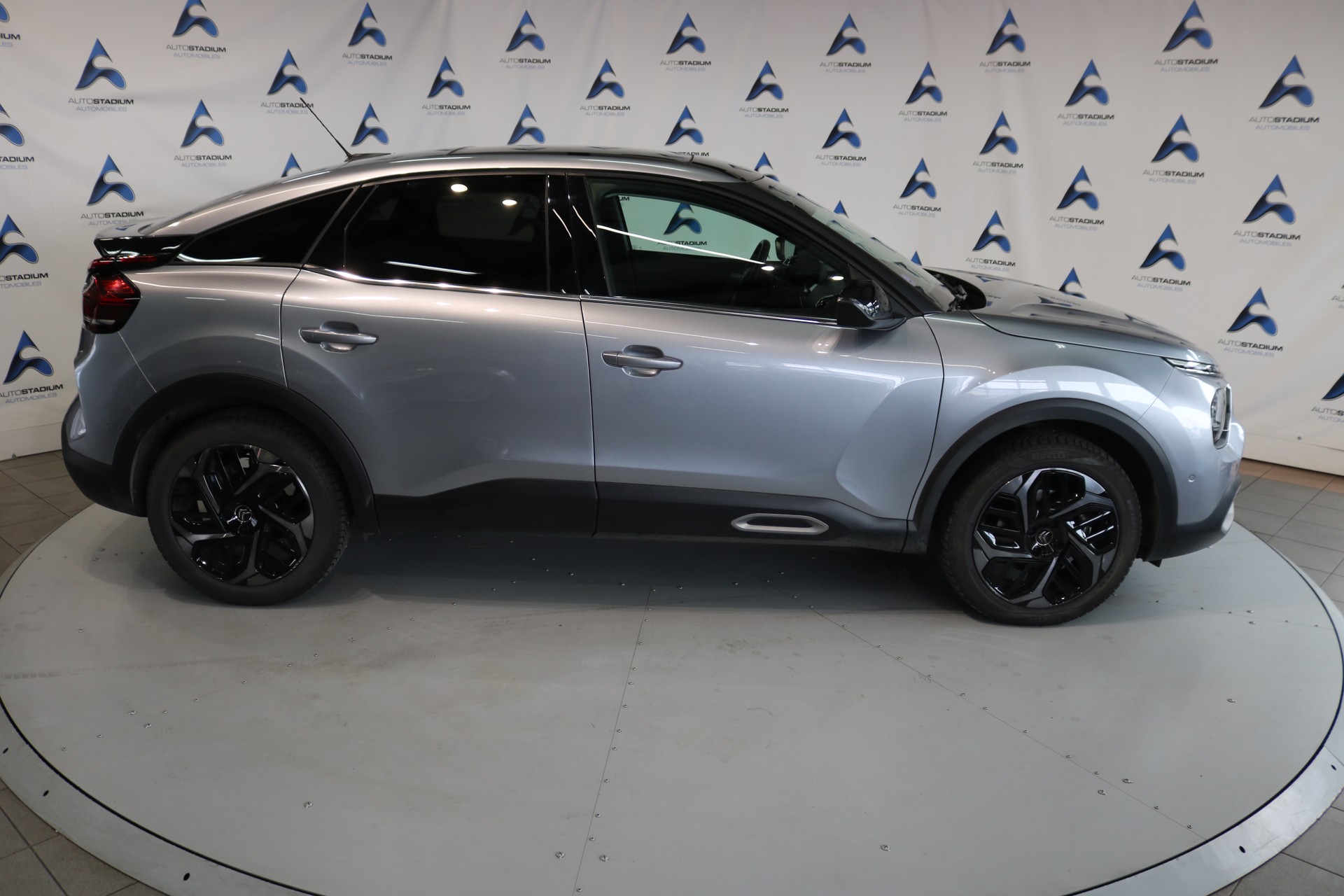 CITROEN C4 Shine EAT8-image-25