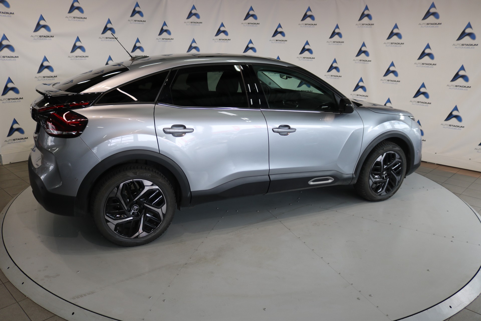 CITROEN C4 Shine EAT8-image-23
