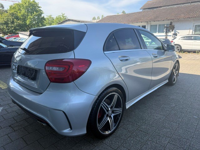 MERCEDES-BENZ A 250 Sport-image-4