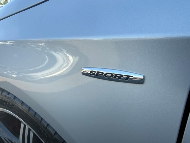 MERCEDES-BENZ A 250 Sport-image-5