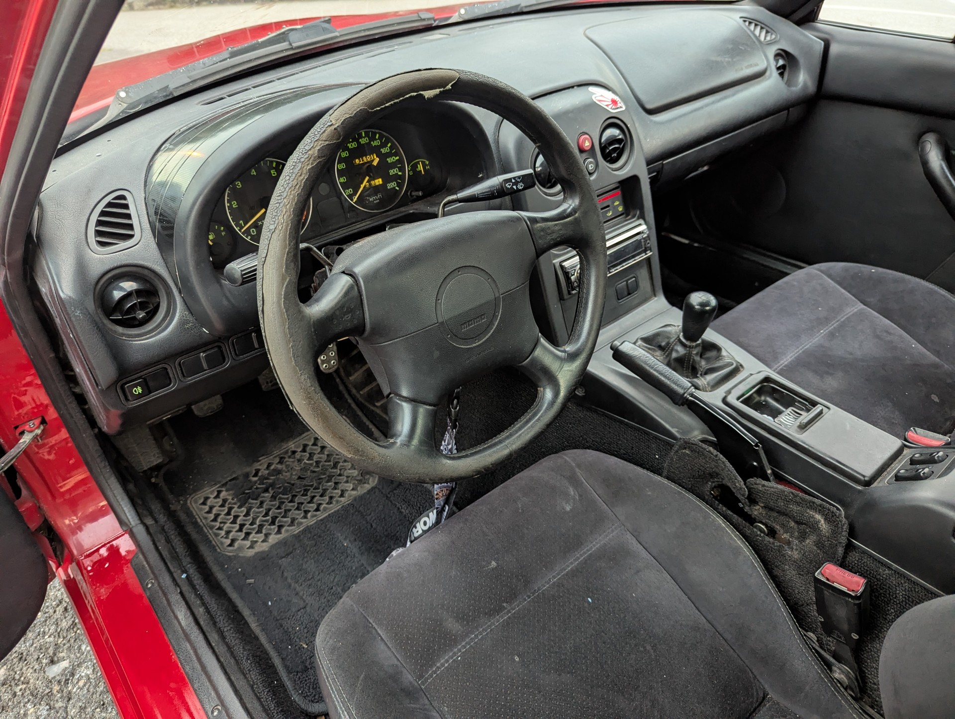 MAZDA 1.6i-16V-image-4
