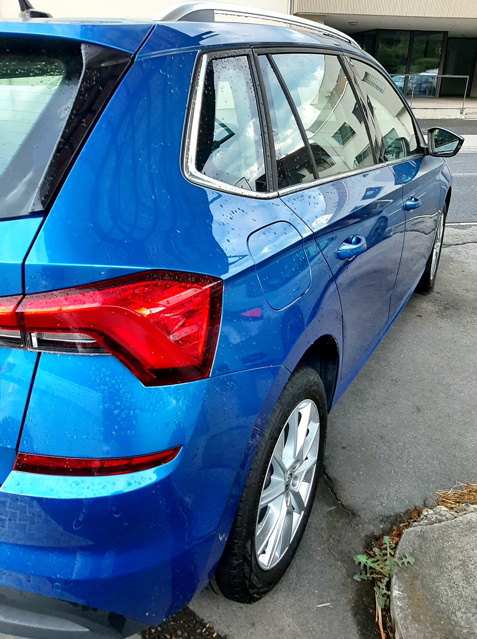 SKODA 1.0 TSI Style DSG-image-4