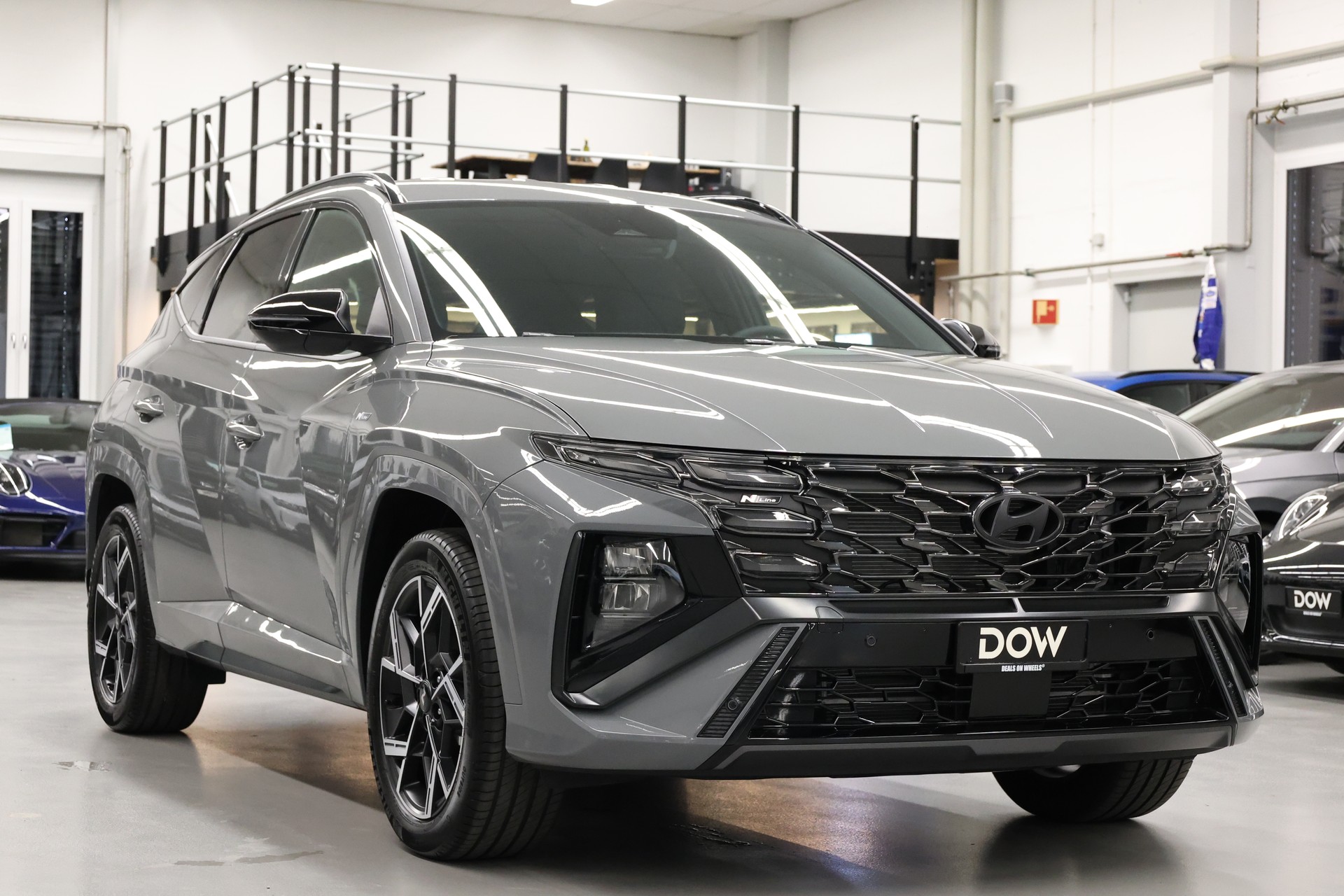 HYUNDAI Tucson 1.6 T-GDi PHEV N-Line 4WD-image-3