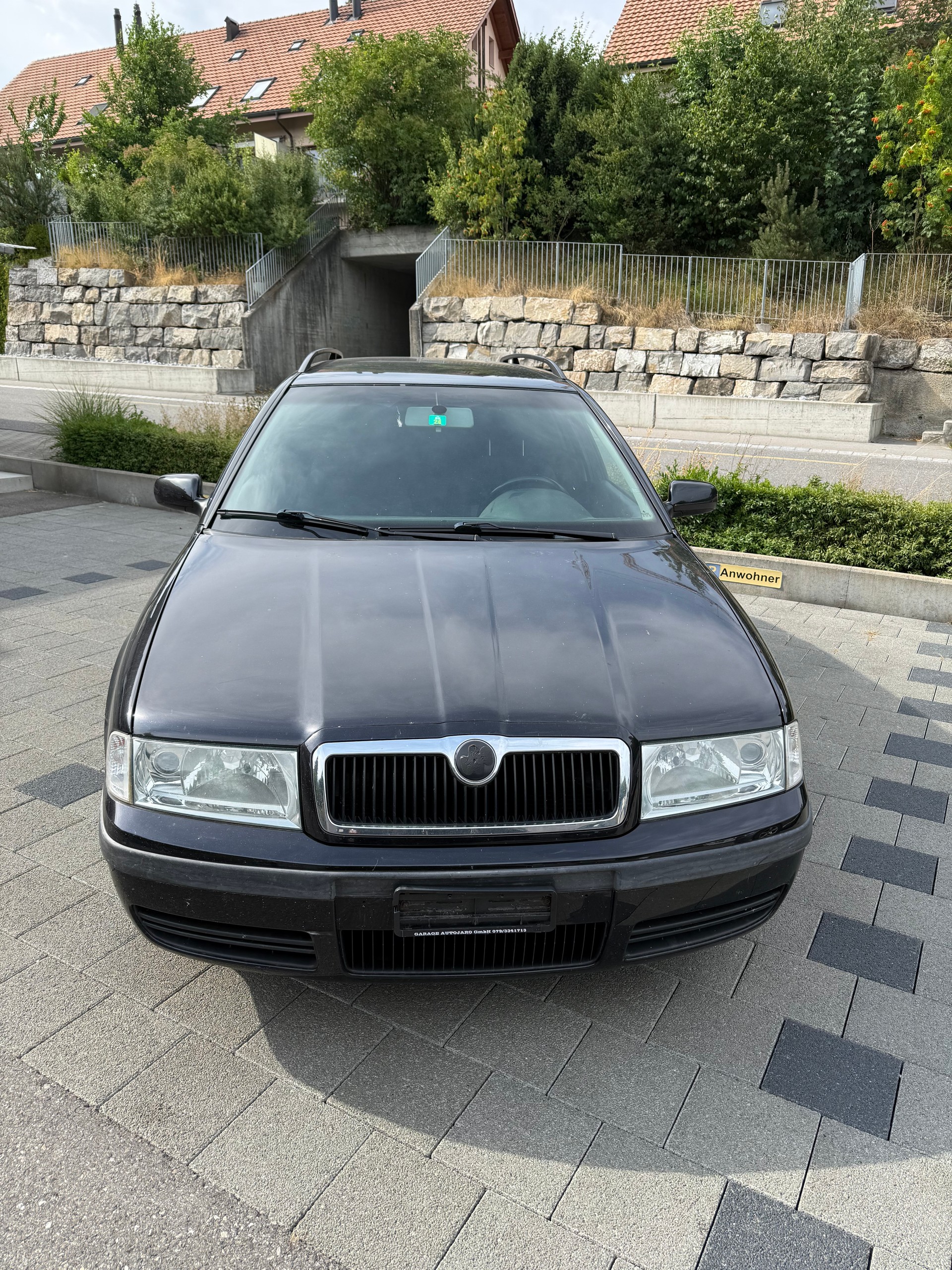 SKODA Octavia 1.9 TDI Ambiente 4x4-image-1