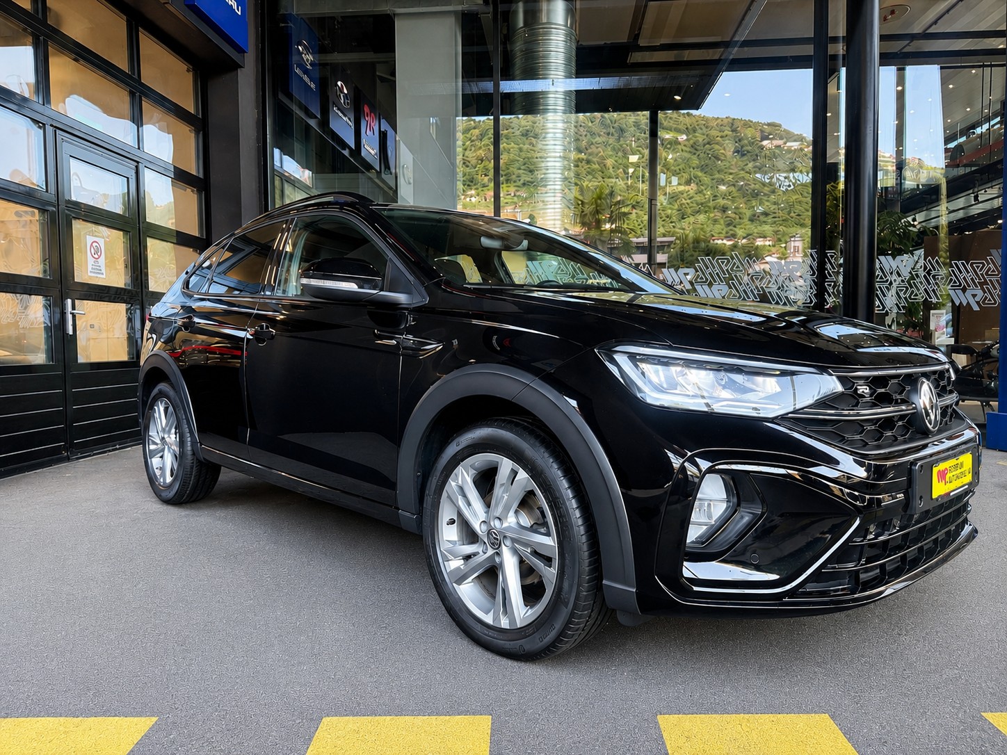 VW Taigo 1.0 TSI R-Line DSG-image-4