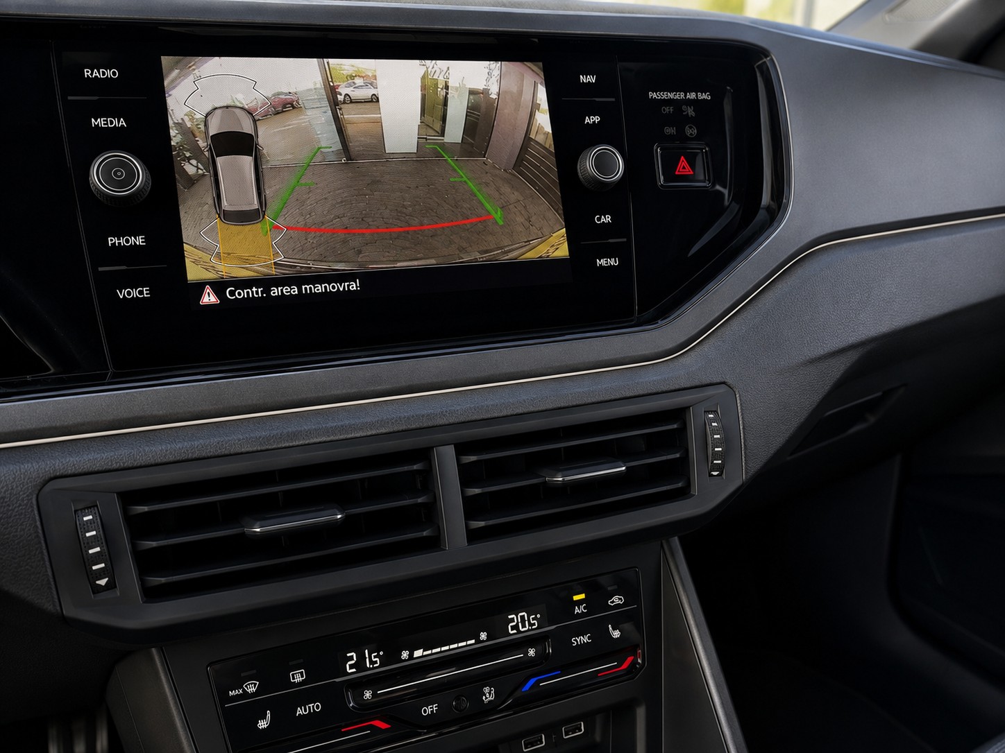 VW Taigo 1.0 TSI R-Line DSG-image-15