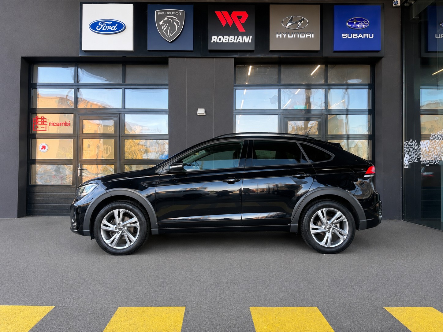 VW Taigo 1.0 TSI R-Line DSG-image-1