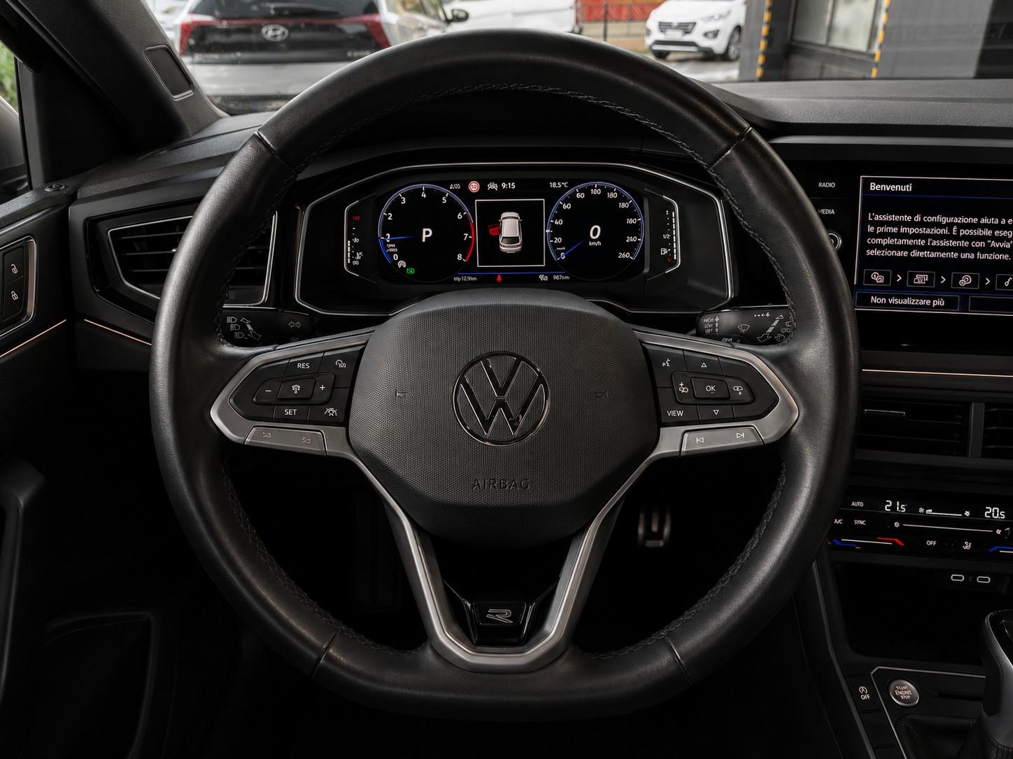 VW Taigo 1.0 TSI R-Line DSG-image-16