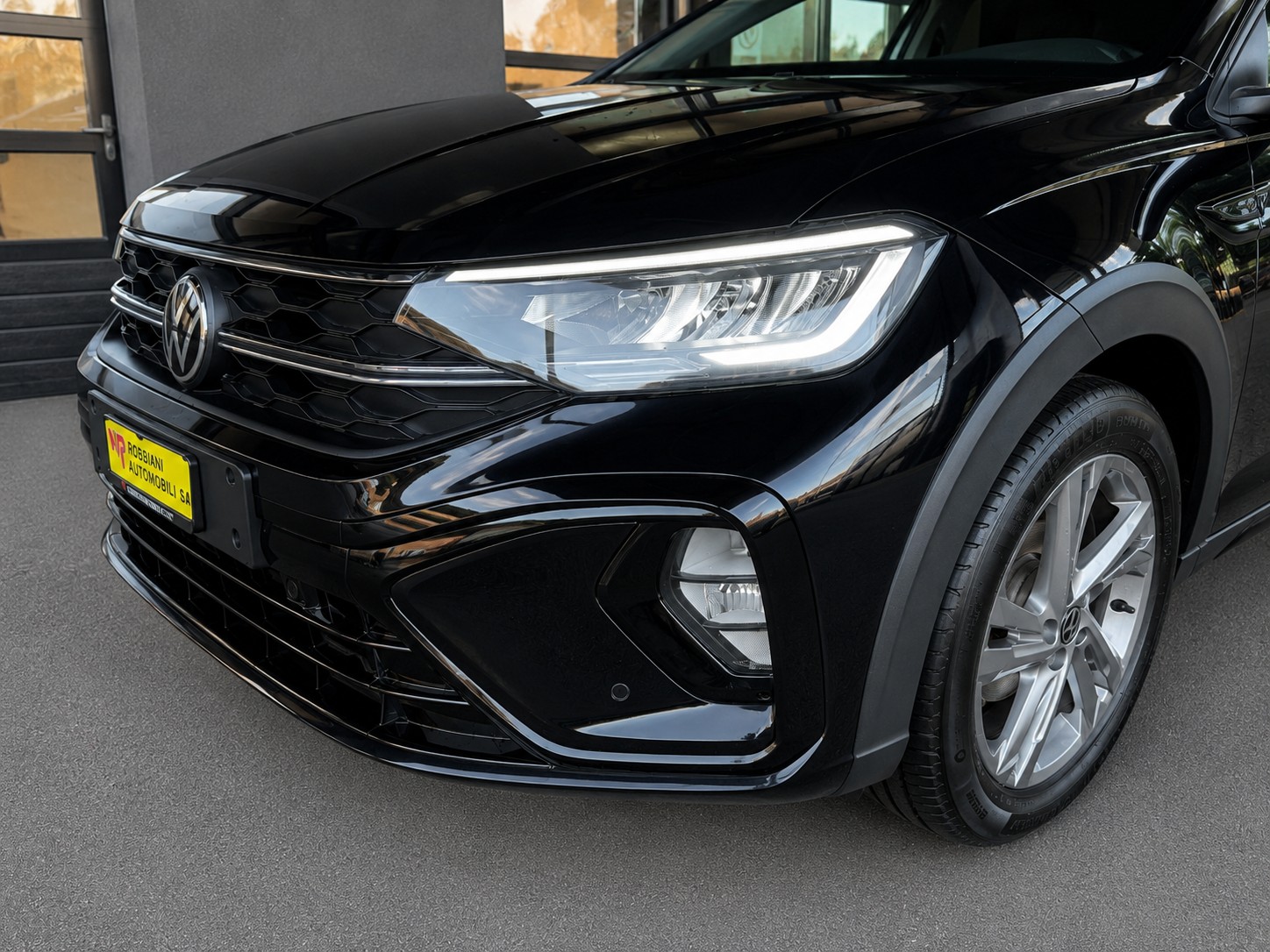 VW Taigo 1.0 TSI R-Line DSG-image-6