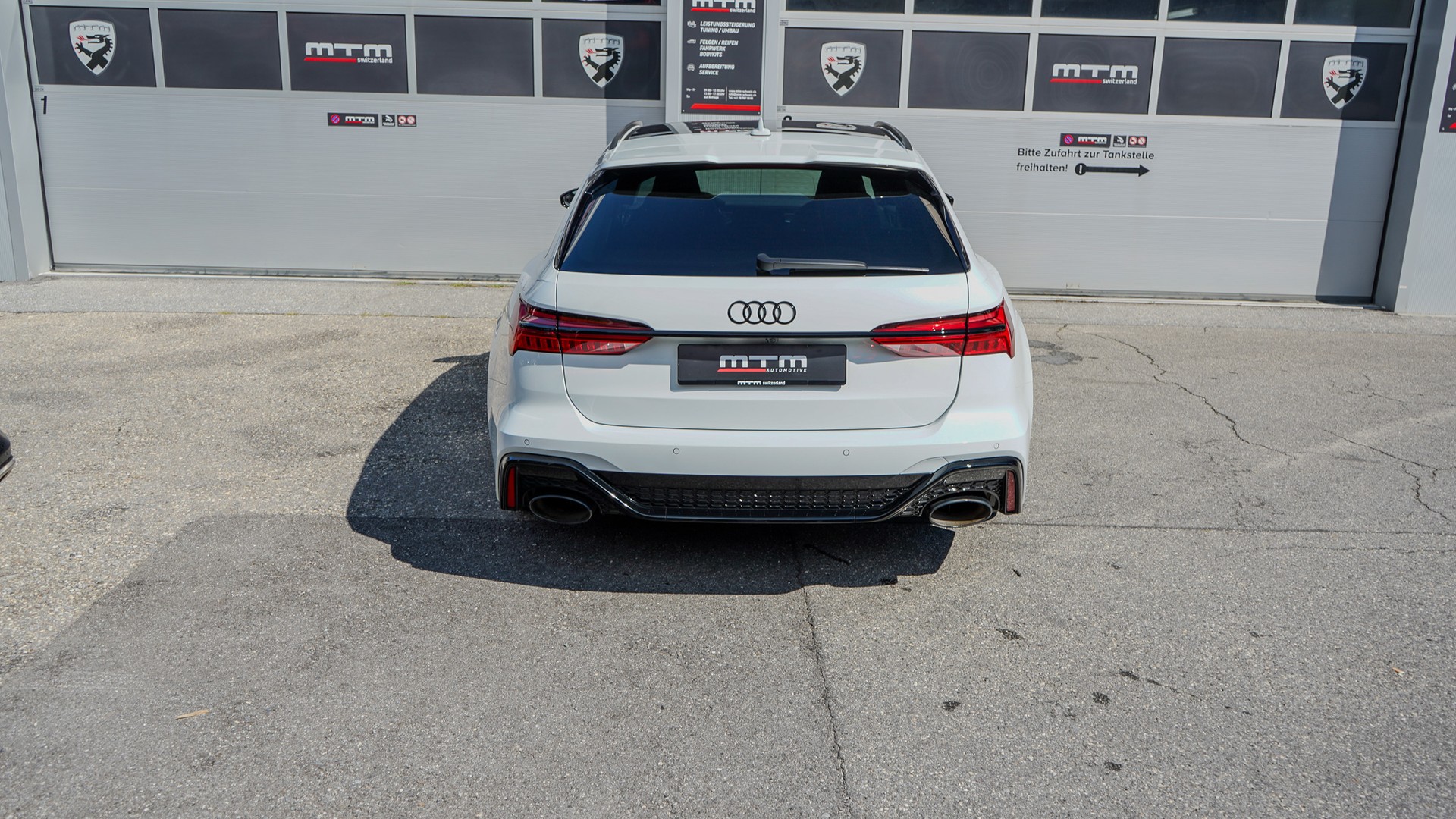 AUDI MTM 4.0 V8 TFSI quattro ***MTM STAGE 4 1001PS STRASSENZUGELASSEN / KERAMIK BREMSANLAGE***-image-7