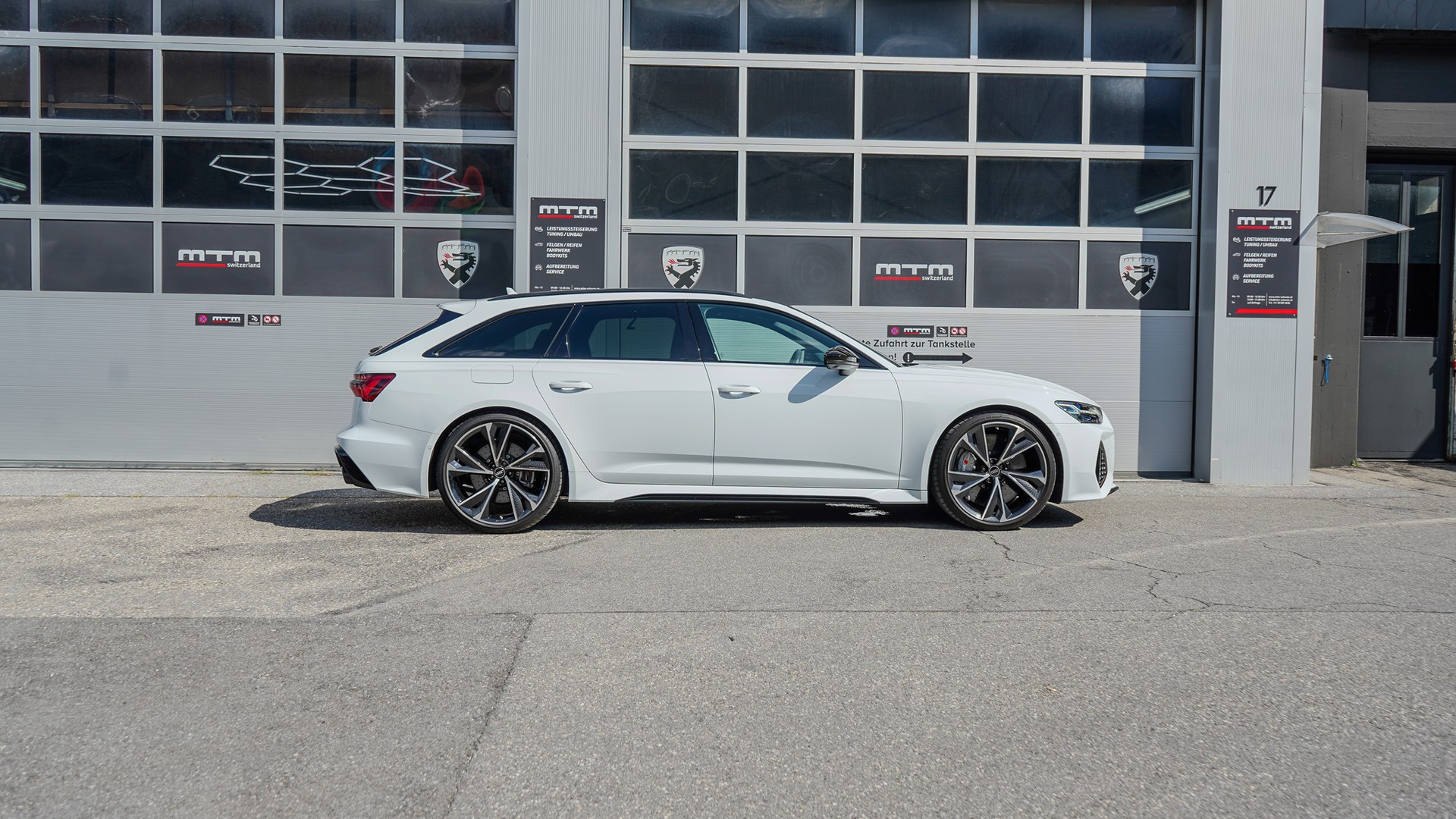 AUDI MTM 4.0 V8 TFSI quattro ***MTM STAGE 4 1001PS STRASSENZUGELASSEN / KERAMIK BREMSANLAGE***