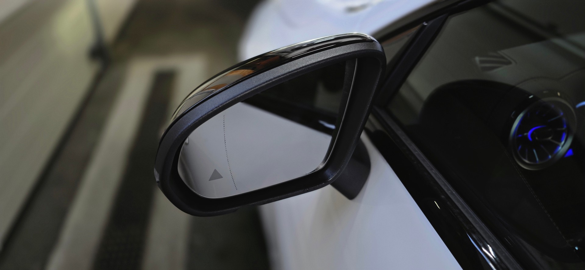 MERCEDES-BENZ CLA 250 AMG Line 7G-DCT *SpurhalteAssistens*360°Kamera*Ambientebeleuchtung*Sitzheizung*-image-27