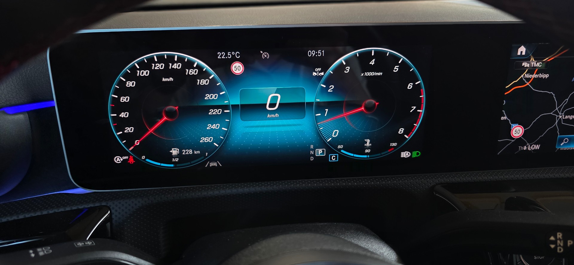 MERCEDES-BENZ CLA 250 AMG Line 7G-DCT *SpurhalteAssistens*360°Kamera*Ambientebeleuchtung*Sitzheizung*-image-13