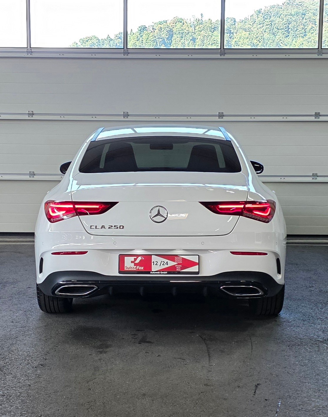 MERCEDES-BENZ CLA 250 AMG Line 7G-DCT-showroom-element-3