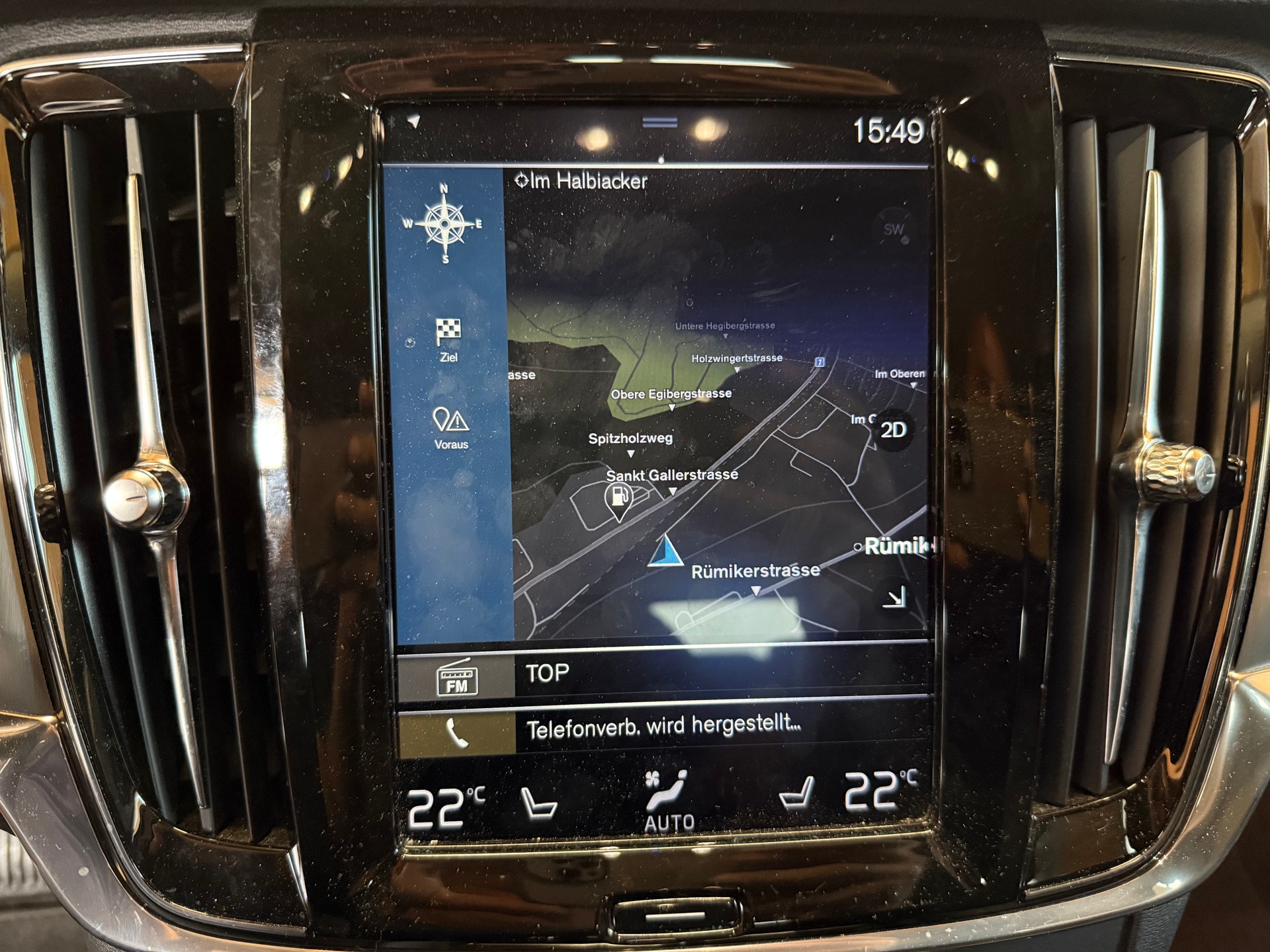 VOLVO V90 D4 AWD Momentum Geartronic-image-12
