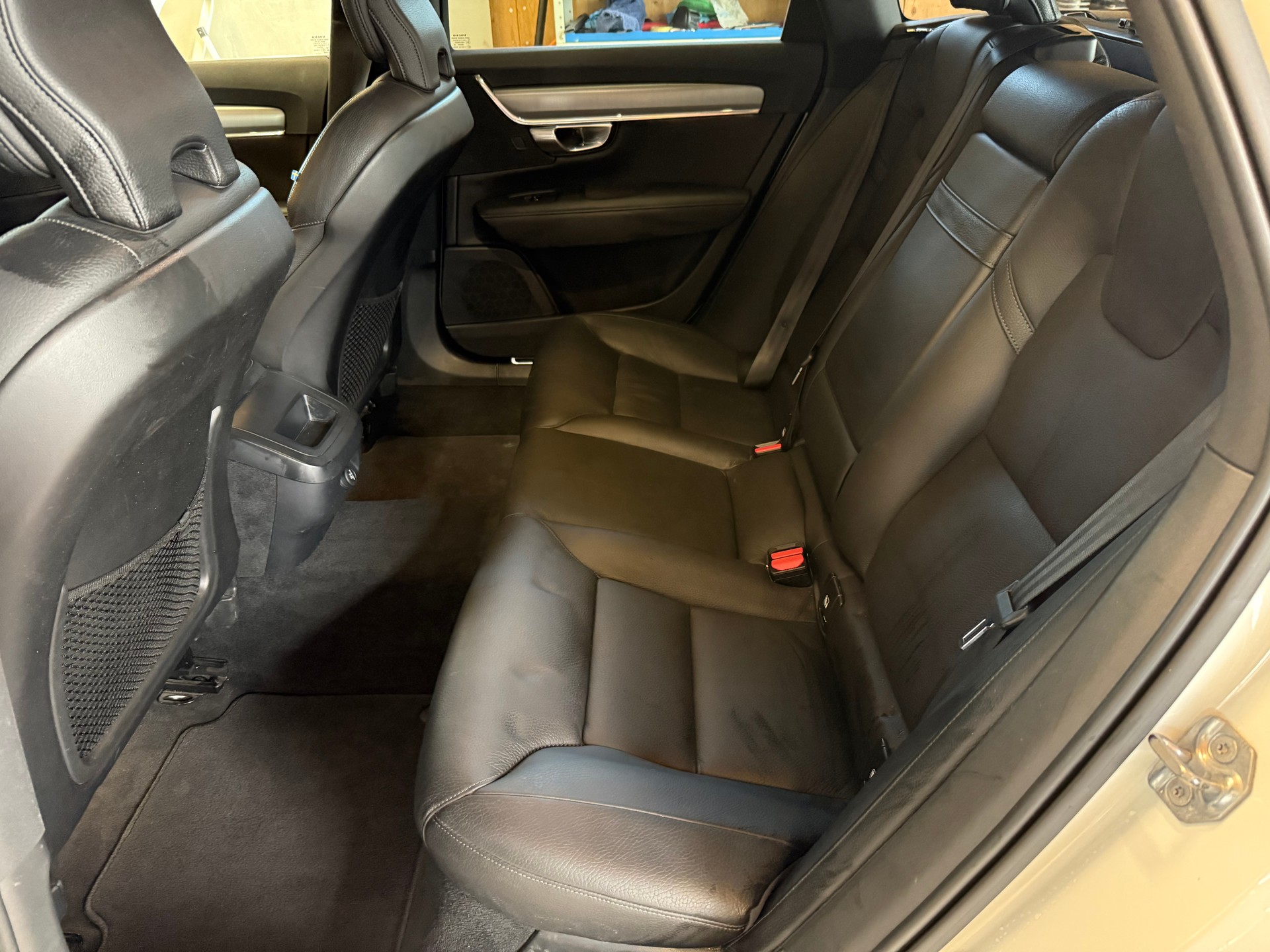 VOLVO V90 D4 AWD Momentum Geartronic-image-7