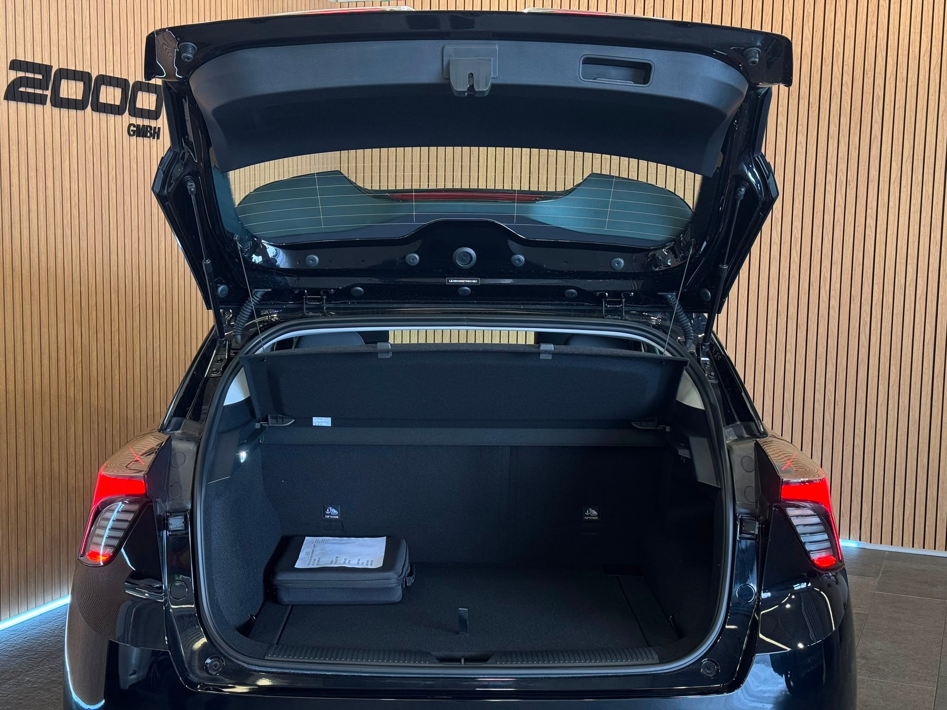 MG 4 EV 64kWh Premium *Facelift* 452KM Reichweite-image-8