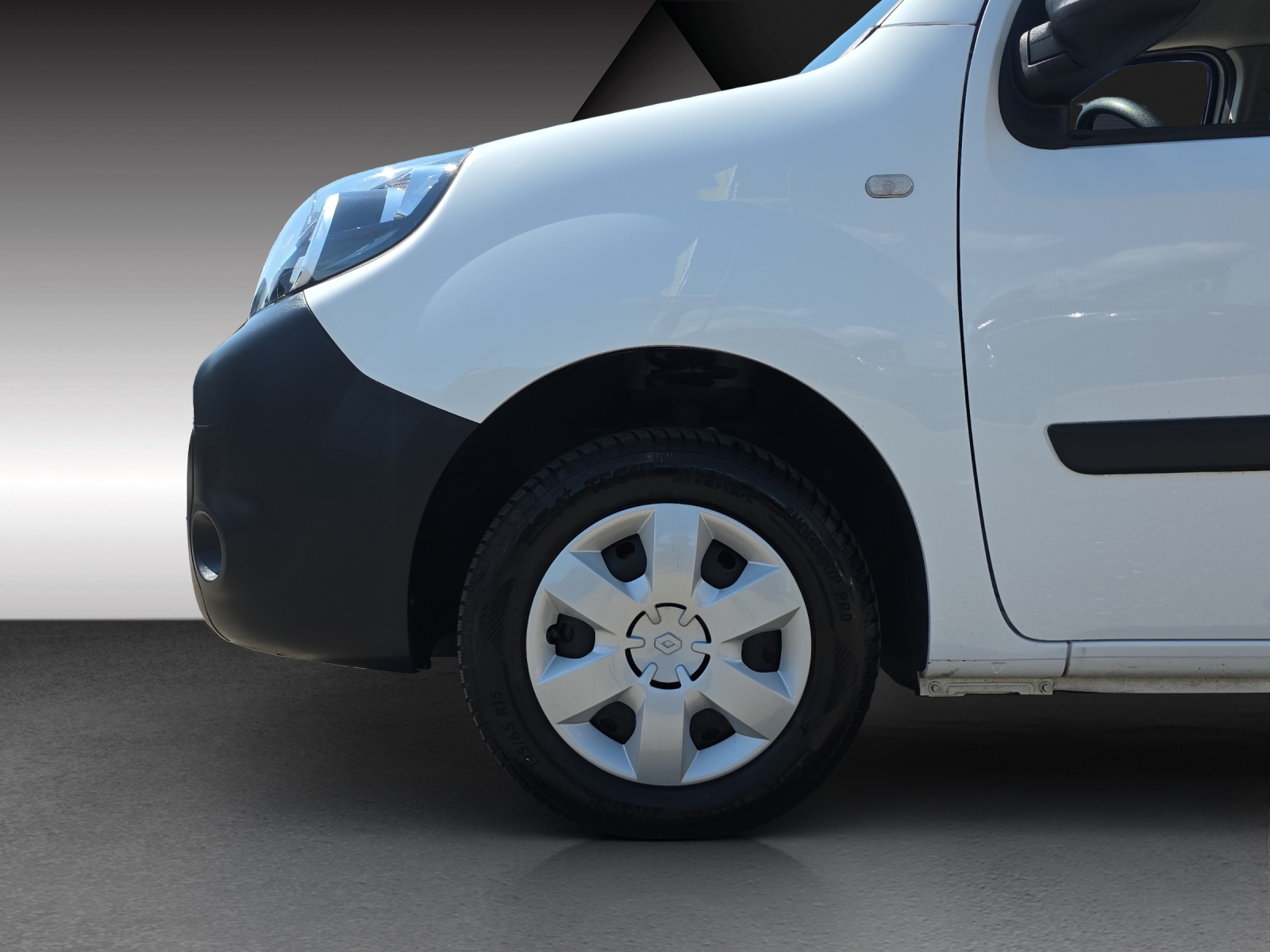 RENAULT Kangoo Maxi Z.E. 33 R60 Access 5 Plätze-image-18
