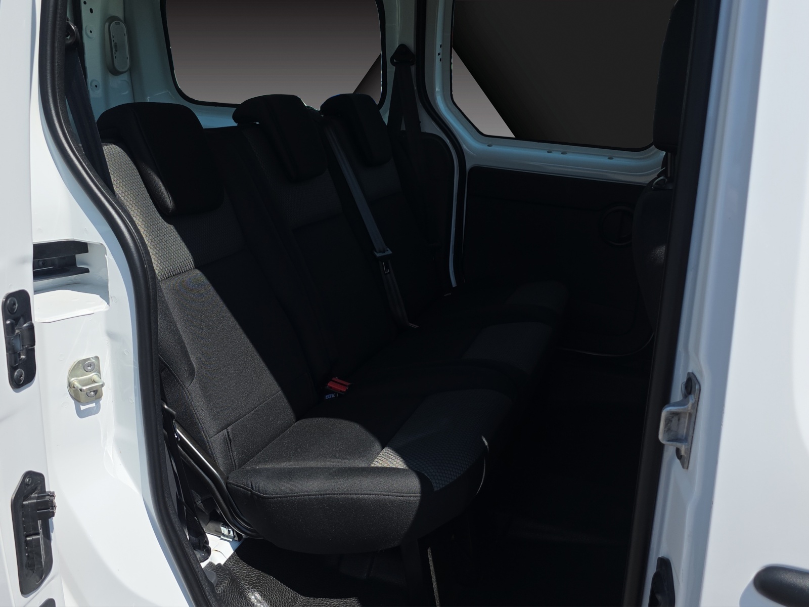 RENAULT Kangoo Maxi Z.E. 33 R60 Access 5 Plätze-image-17