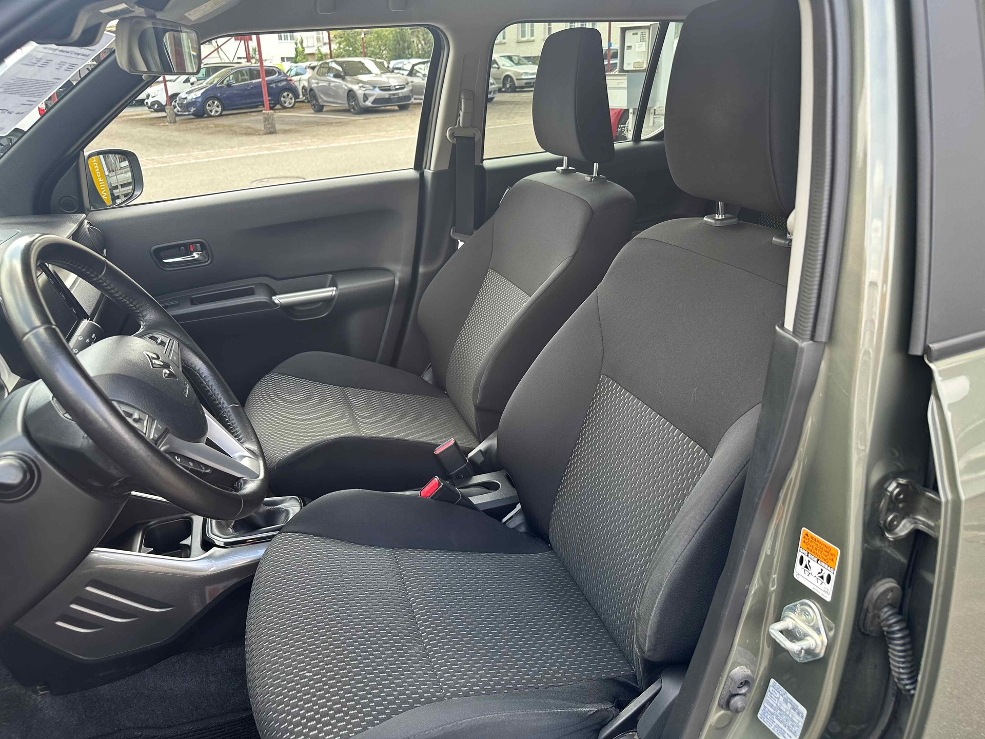SUZUKI Ignis 1.2 Compact+ Hybrid 4x4-image-9