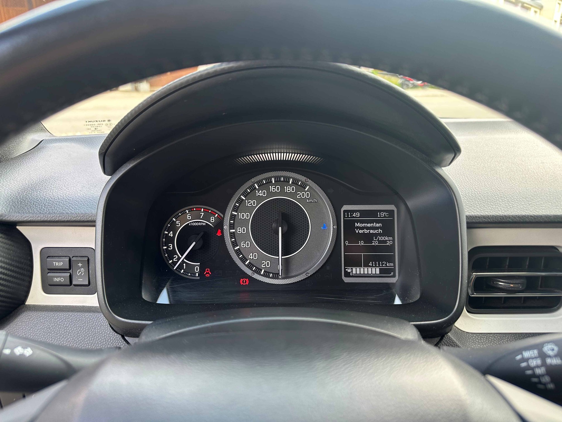 SUZUKI Ignis 1.2 Compact+ Hybrid 4x4-image-17