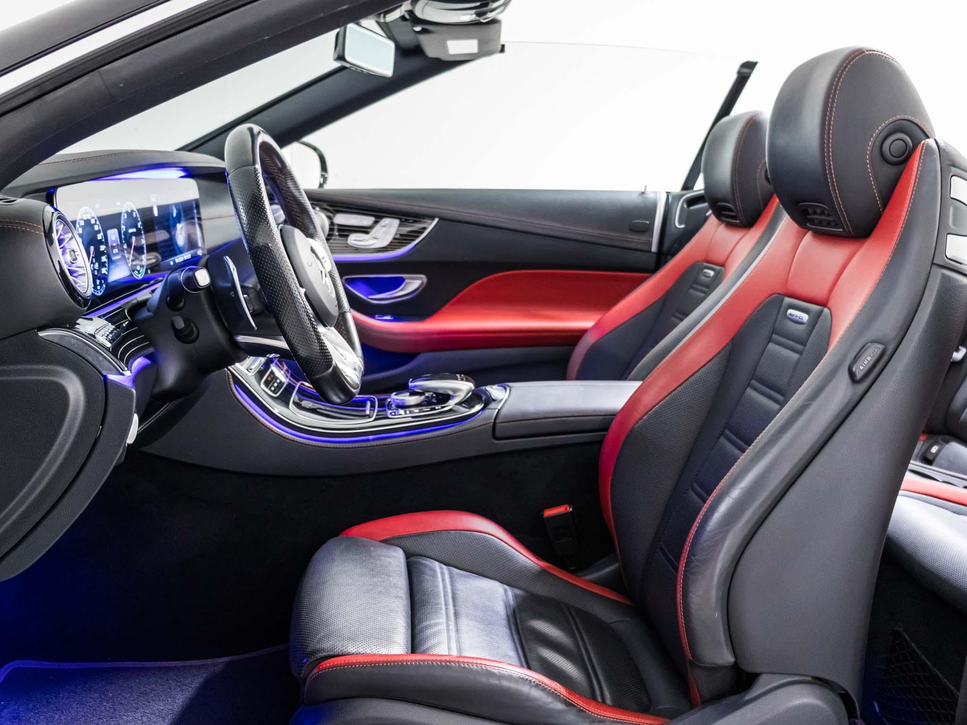 MERCEDES-BENZ E 53 AMG 4MATIC+ Cabriolet-image-6