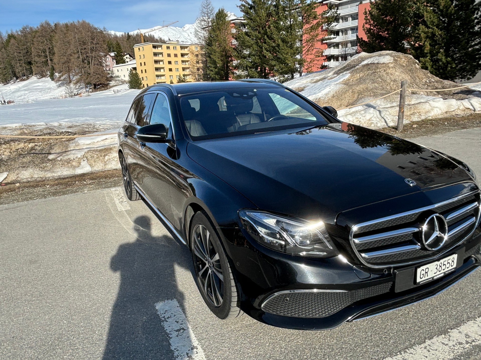 MERCEDES-BENZ E 400-image-5