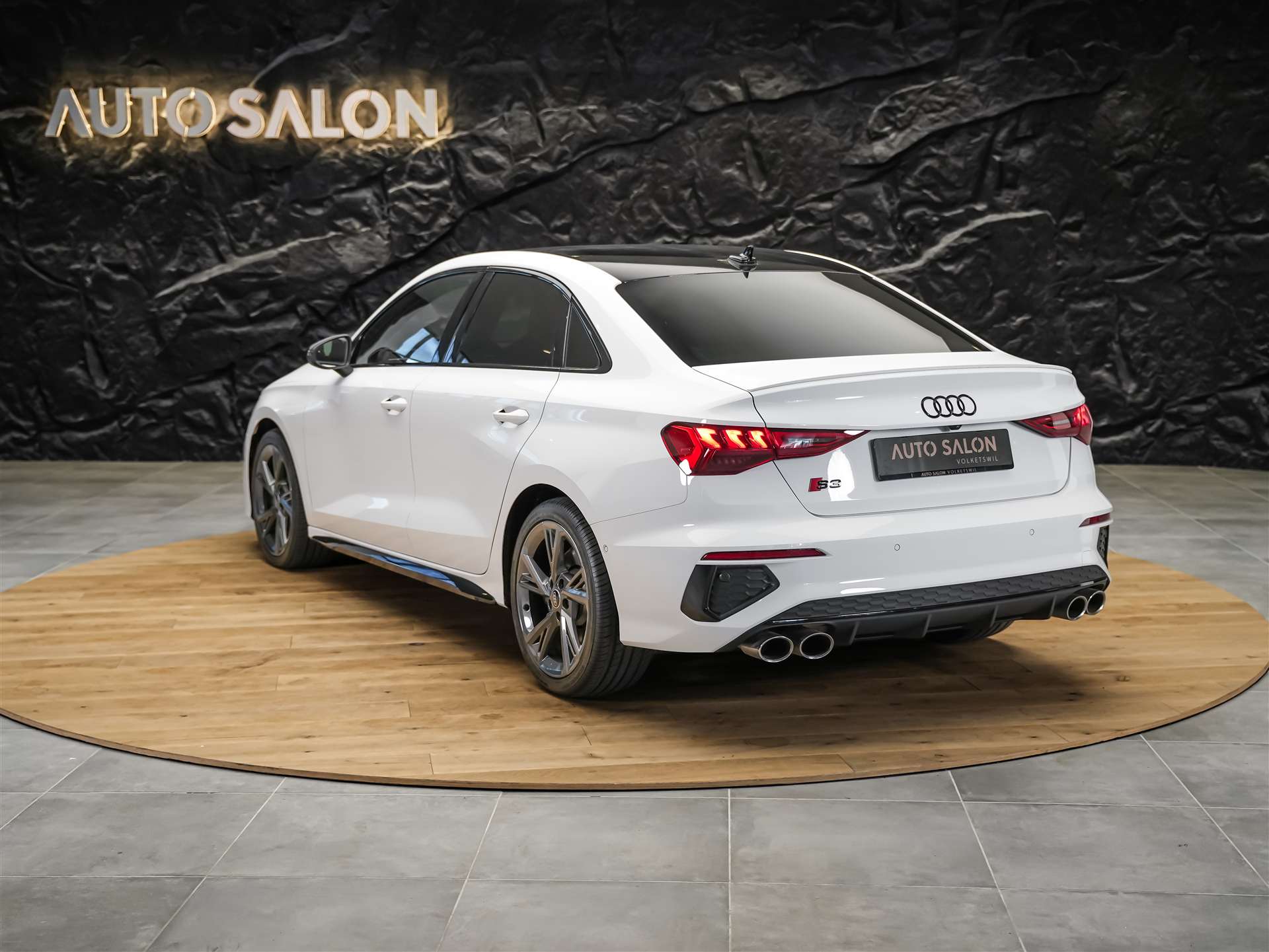 AUDI S3 Limousine 2.0 TFSI quattro S-tronic *Abstandsregler*Sitzheizung*Rückfahrkamera*-image-2