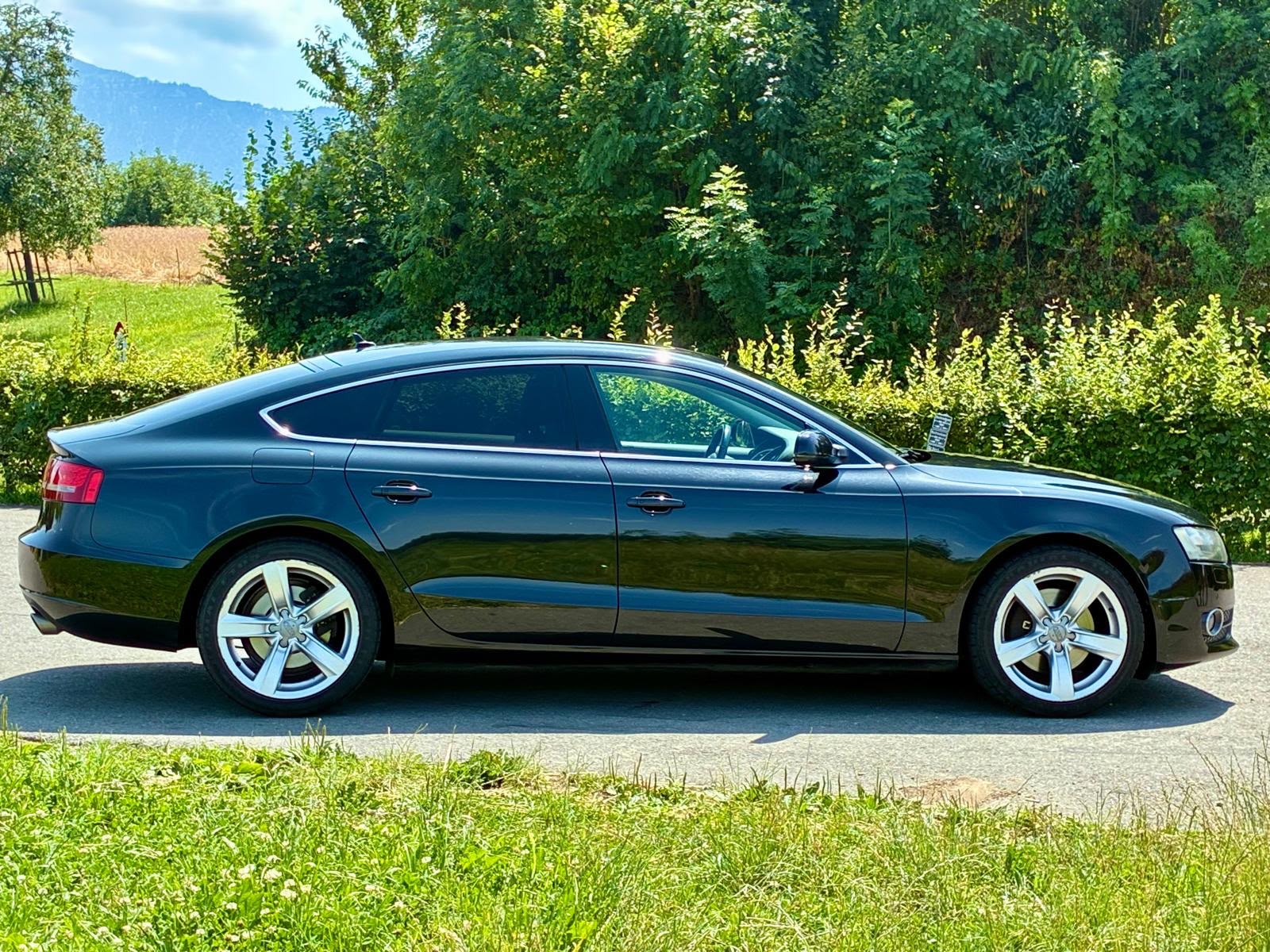 AUDI 3.0 TDI V6 245 HP QUATTRO | ORIGINAL PRICE ca 96 000 CHF-image-3