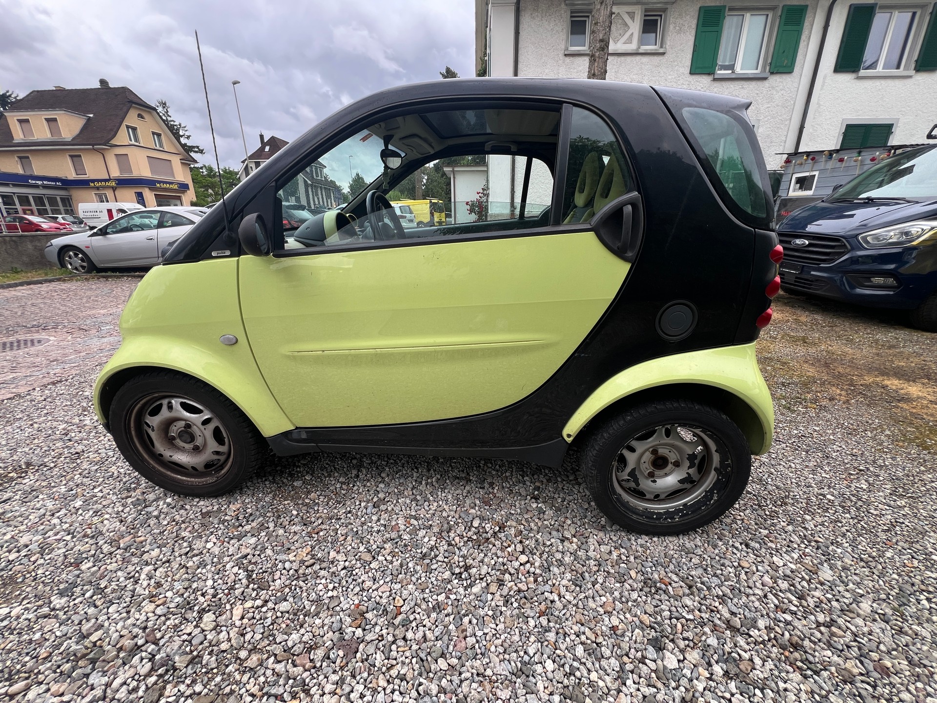 SMART fortwo creamstyle-image-5