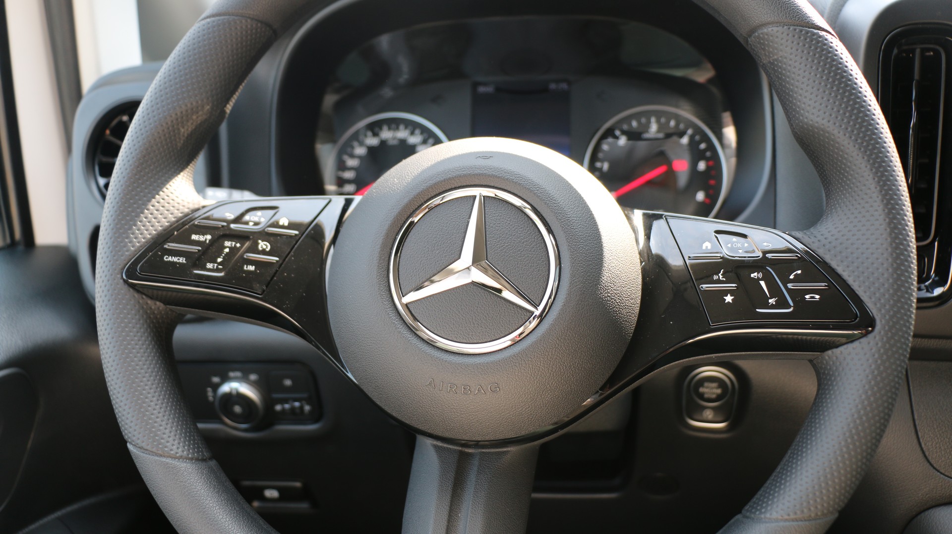 MERCEDES-BENZ MERCEDES-BENZ Vito 110 CDI KA Base K ENTRY-image-14