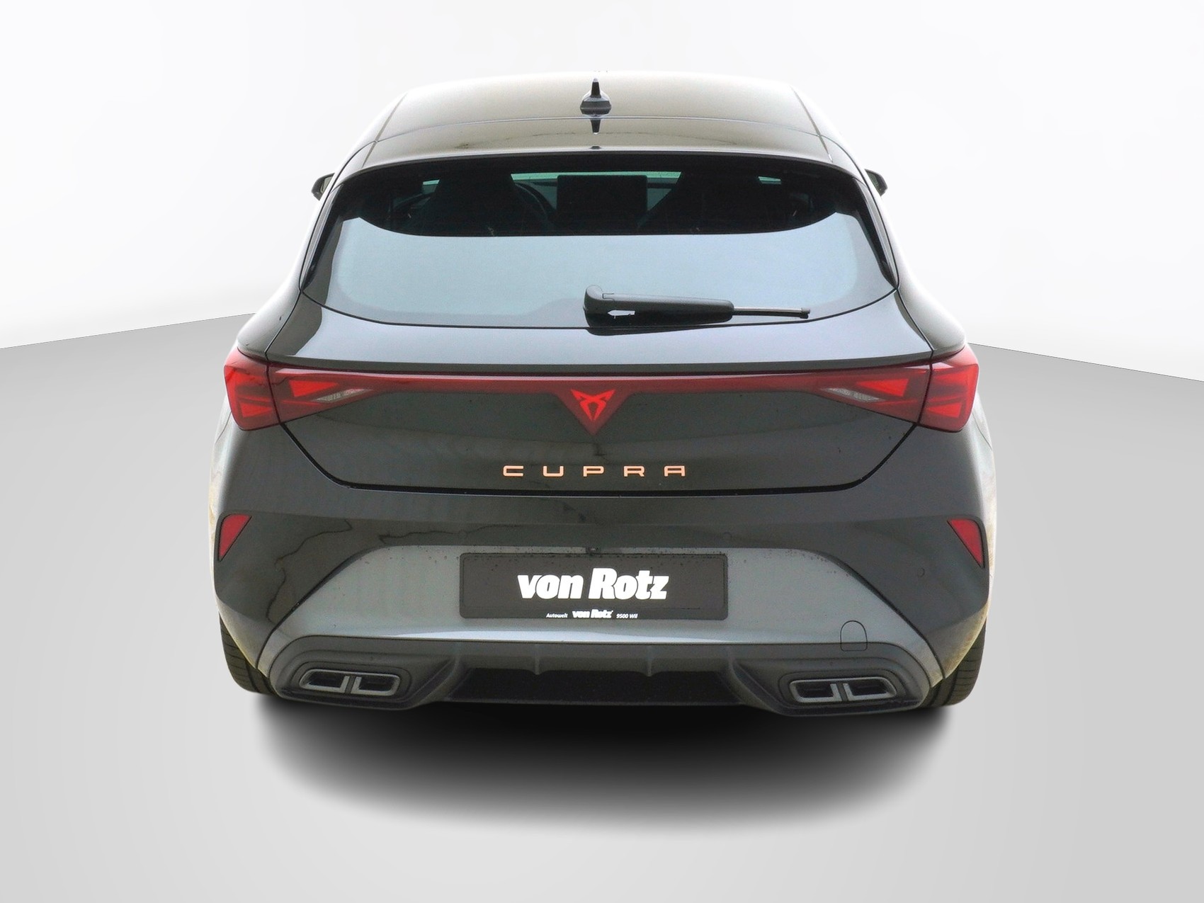 CUPRA Leon 1.5 eTSI DSG-image-2